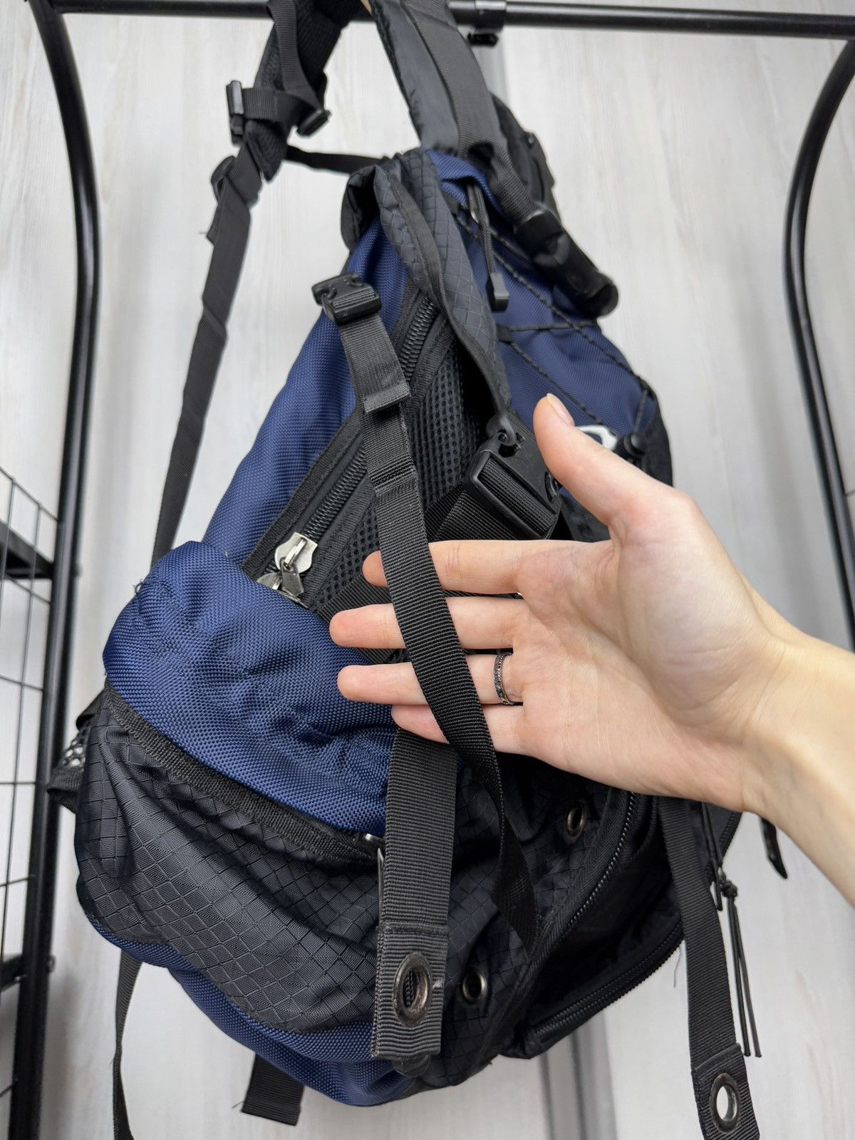Oakley Oakley Icon Backpack Blue Vintage Tactical Backpack Software Size ONE SIZE - 12 Thumbnail