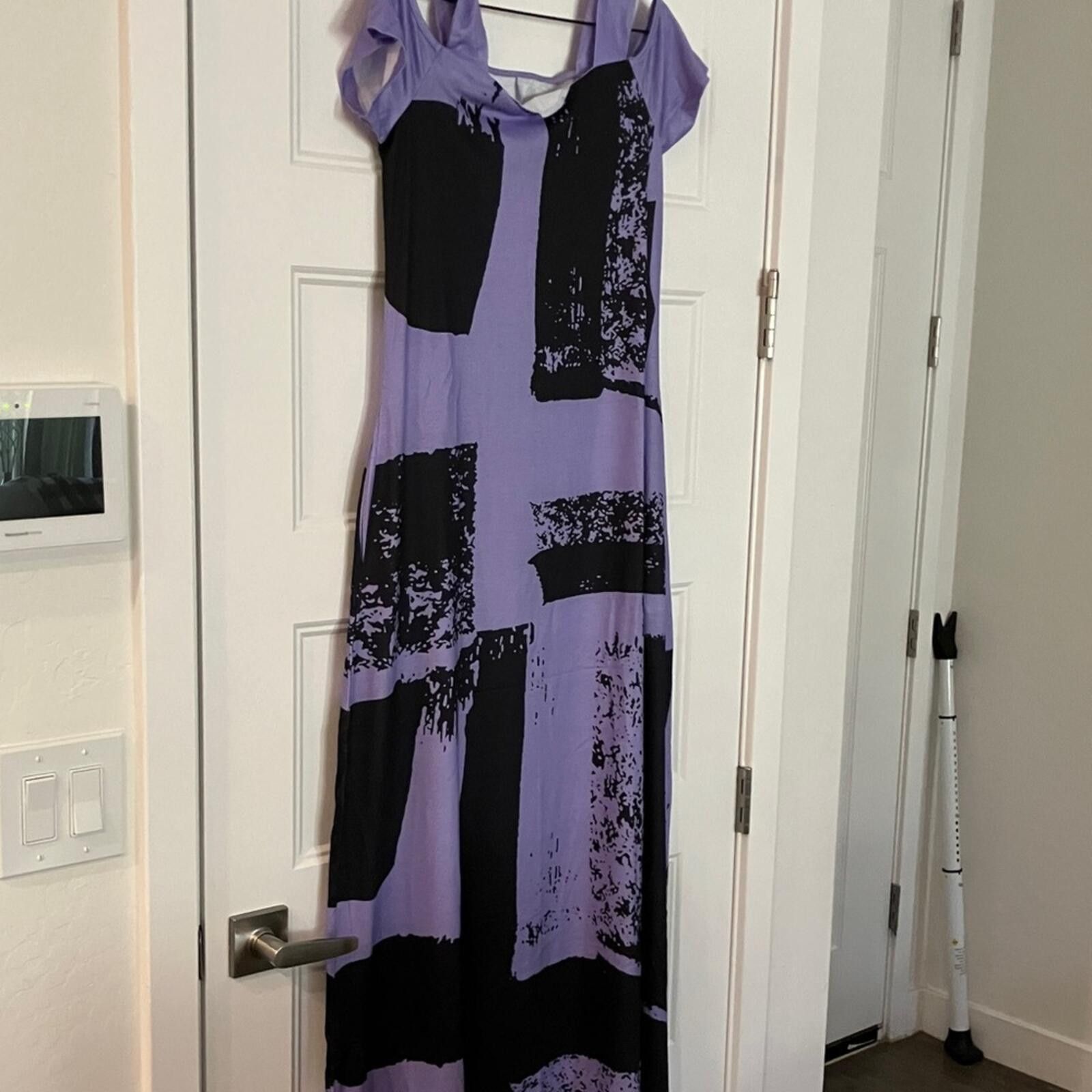 Other NIB Purple and Black Graphic Maxi Dress Size S / US 4 / IT 40 - 2 Thumbnail