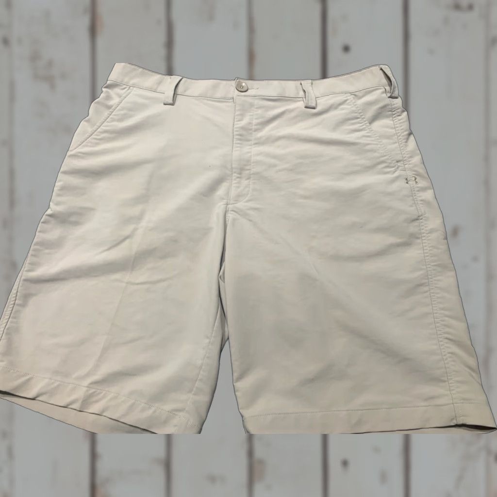 Under Armour Under Armour Men’s Golf Shorts Sz 38 Beige Nylon Bermuda Casual Spring Summer Size US 32 / EU 48 - 1 Thumbnail
