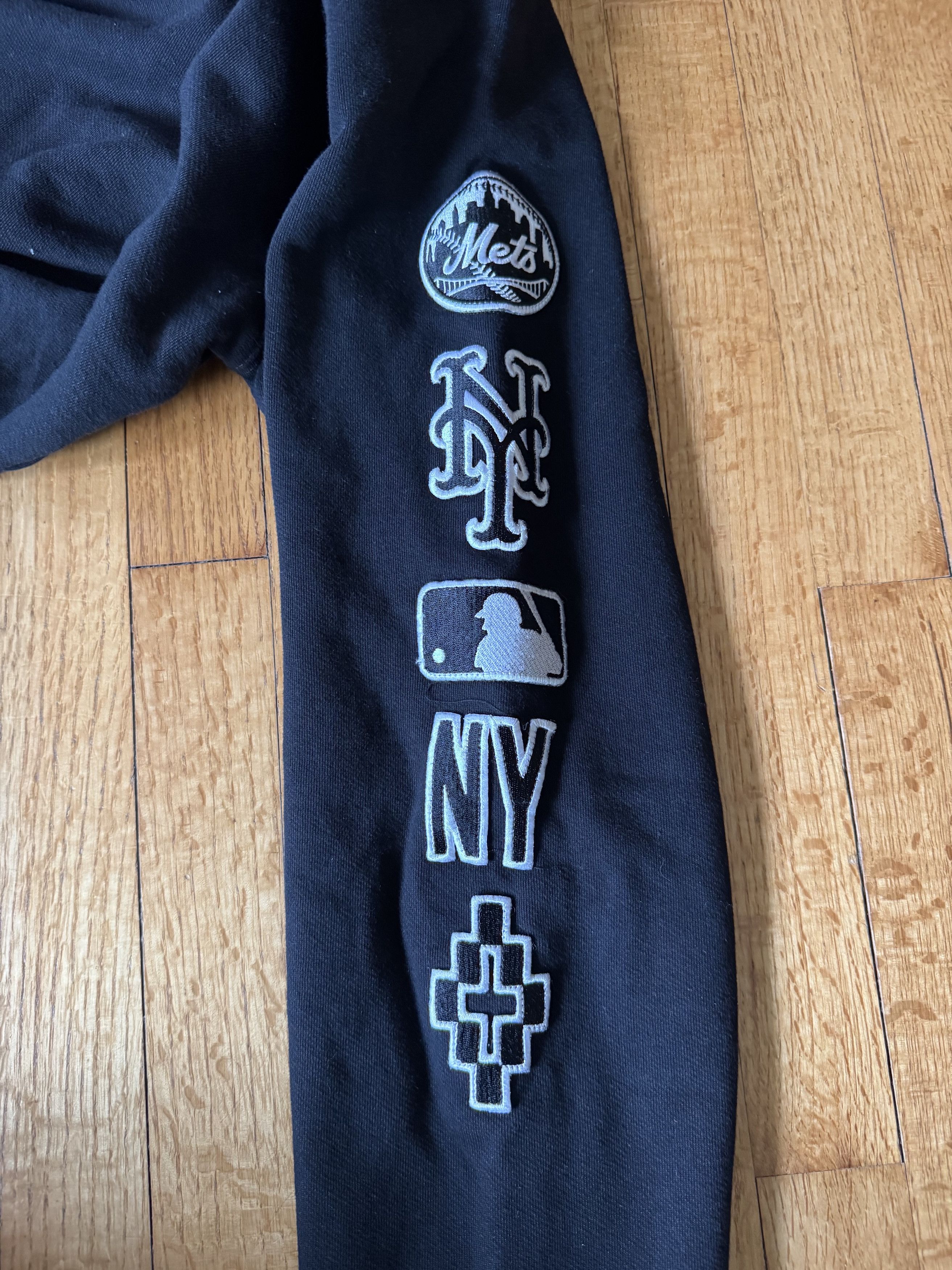 Marcelo Burlon Marcelo Burlon x MLB New York Mets Sweatshirt Size US XXL / EU 58 / 5 - 3 Thumbnail