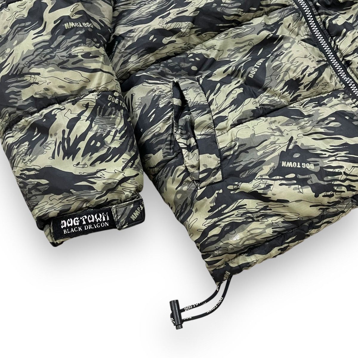 14th Addiction × Dogtown × If Six Was Nine Dogtown Black Dragon Tiger Camo Puffer Jacket Size US XL / EU 56 / 4 - 3 Thumbnail