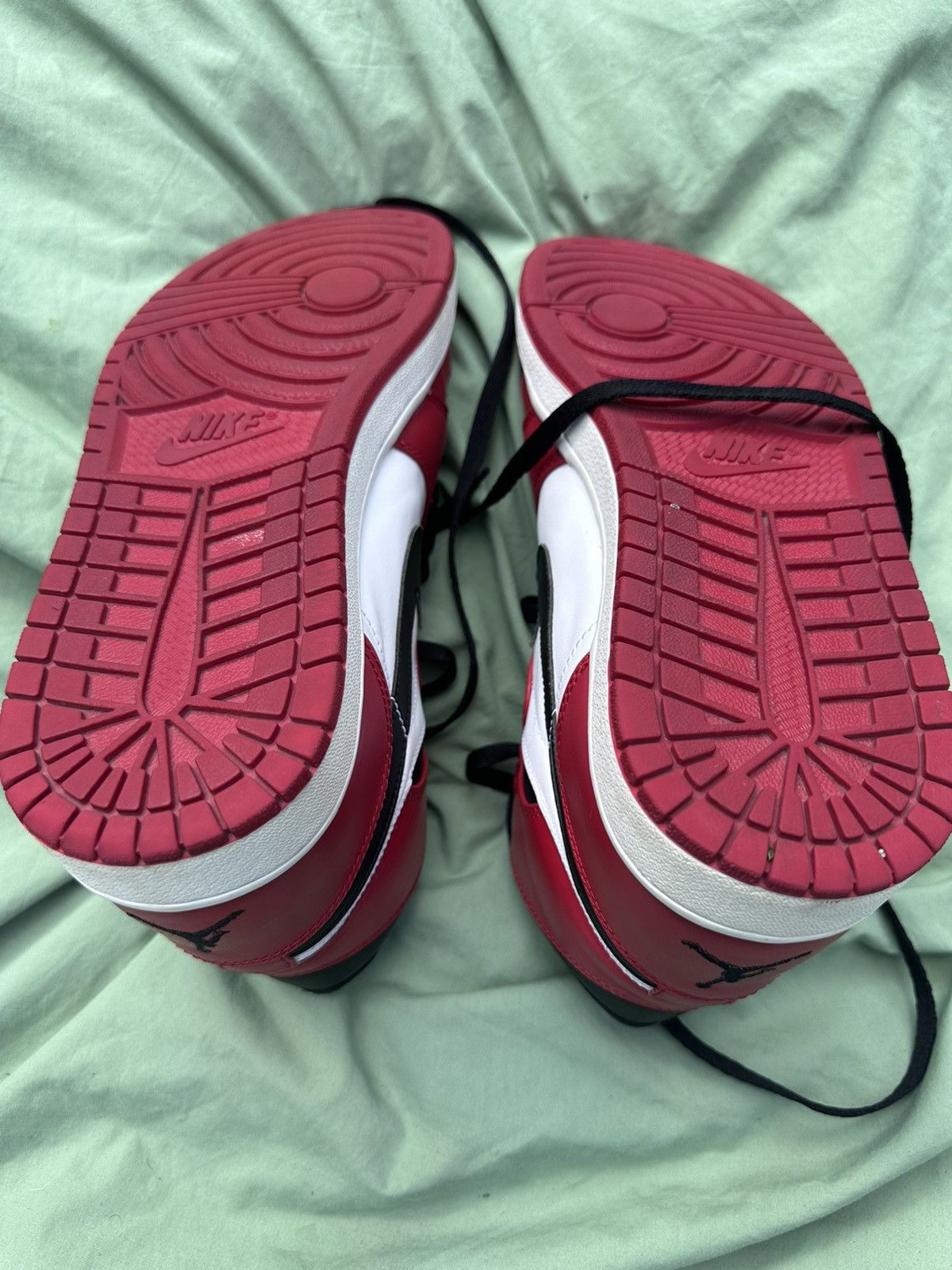 Jordan Brand Air Jordan 1 Chicago 2012 sz12 Size US 12 / EU 45 - 6 Thumbnail