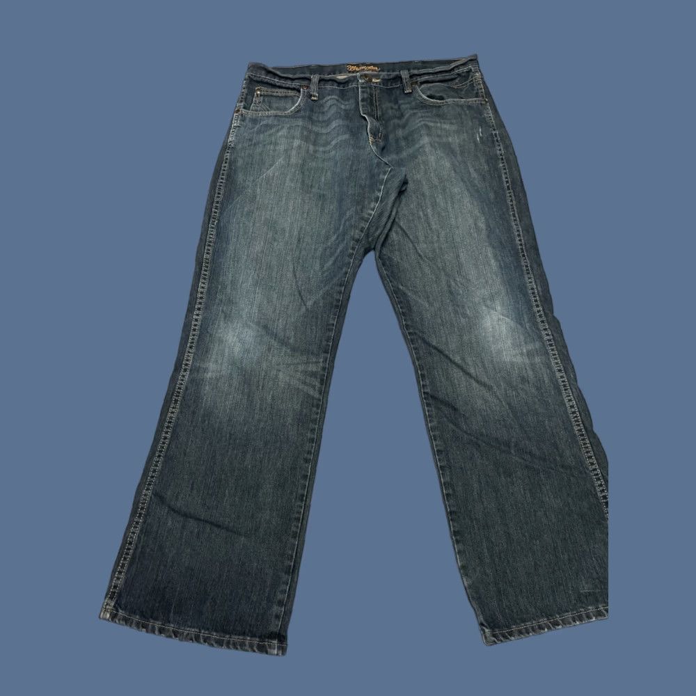 Wrangler Wrangler Men's Retro Relaxed Boot Jeans Dark Wash WRT20WB Size 36x32 Size US 36 / EU 52 - 1 Thumbnail