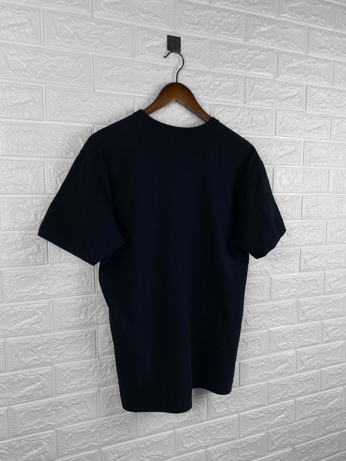 Comme des Garcons CDG Comme des Garcons PLAY t-shirt Size L Size US L / EU 52-54 / 3 - 5 Thumbnail