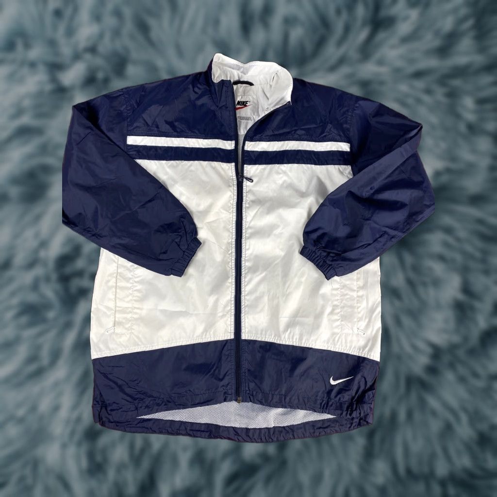 Nike VINTAGE Nike Air Windbreaker Jacket 90s Sz M White & Blue Mens/Womens Size US M / EU 48-50 / 2 - 1 Thumbnail