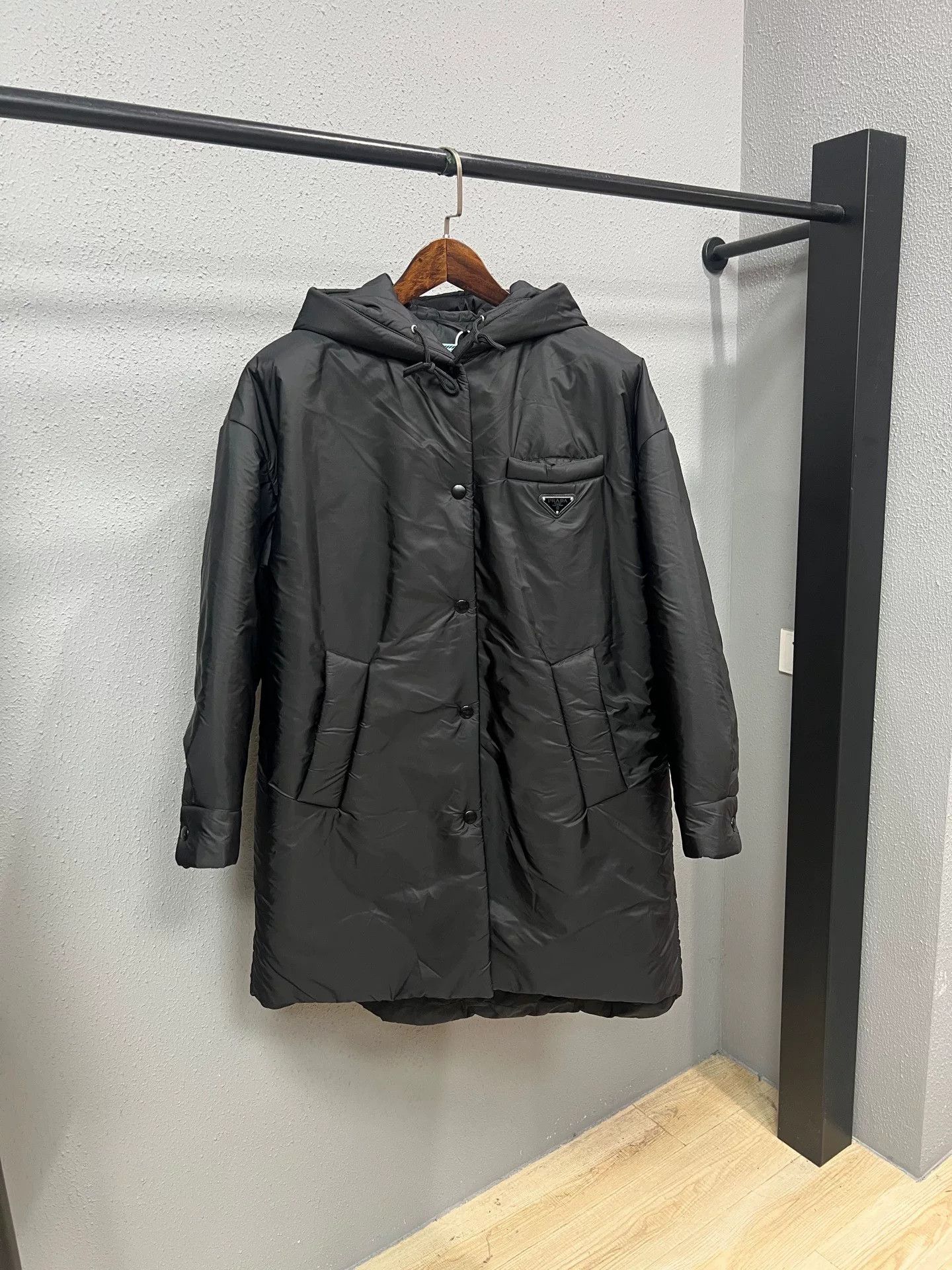 Prada black long hooded cotton jacket Size M / US 6-8 / IT 42-44 - 1 Thumbnail