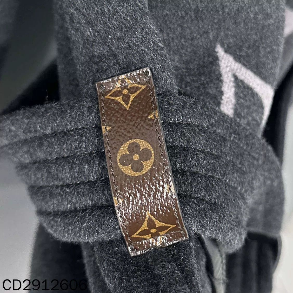 Louis Vuitton LV Monogram Black Gray Robe Coat 38 Size S / US 4 / IT 40 - 6 Thumbnail