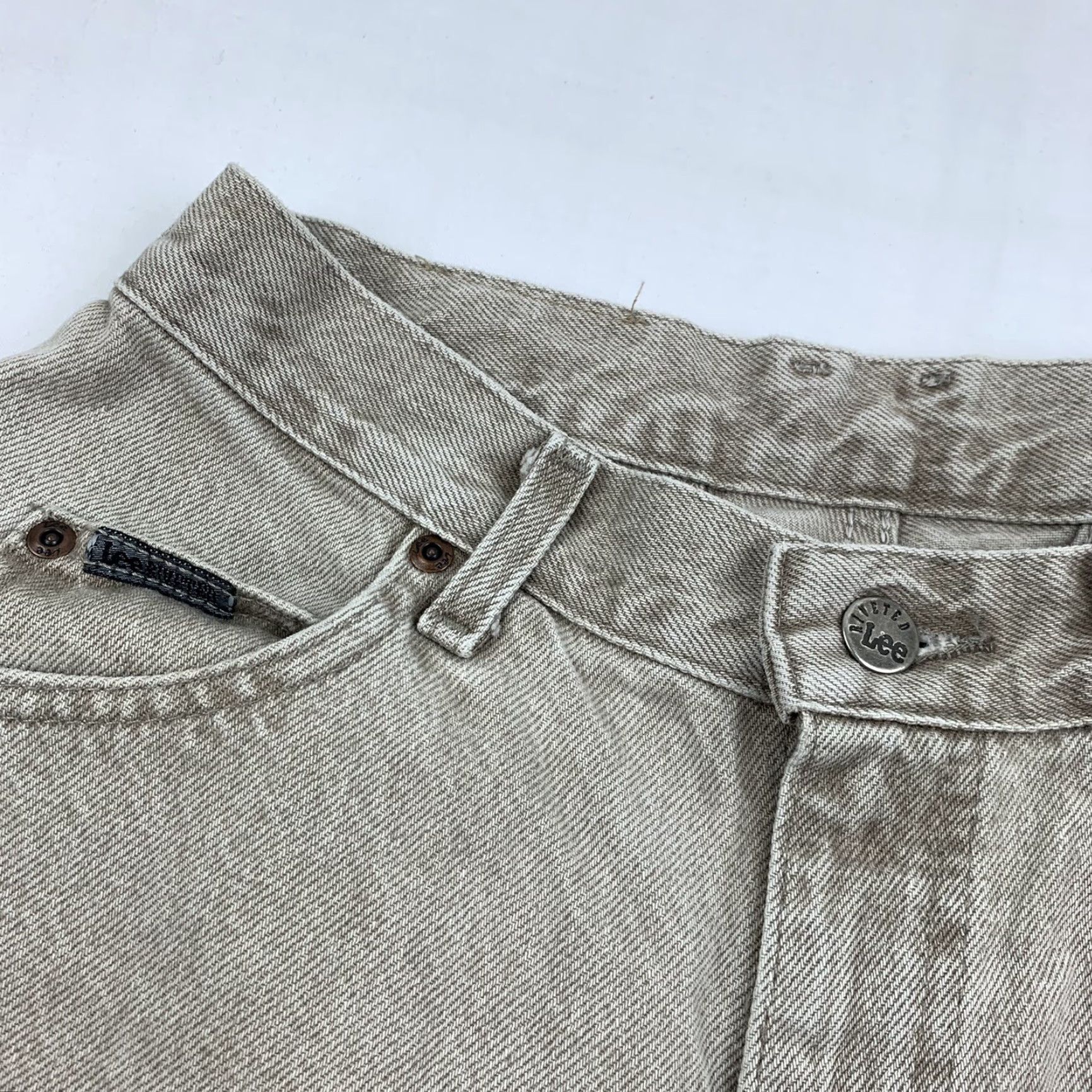 Lee VINTAGE Lee Riveted Jeans Womens 8 Medium Tan Straight Leg 90s Faded USA Size 30" / US 8 / IT 44 - 3 Thumbnail