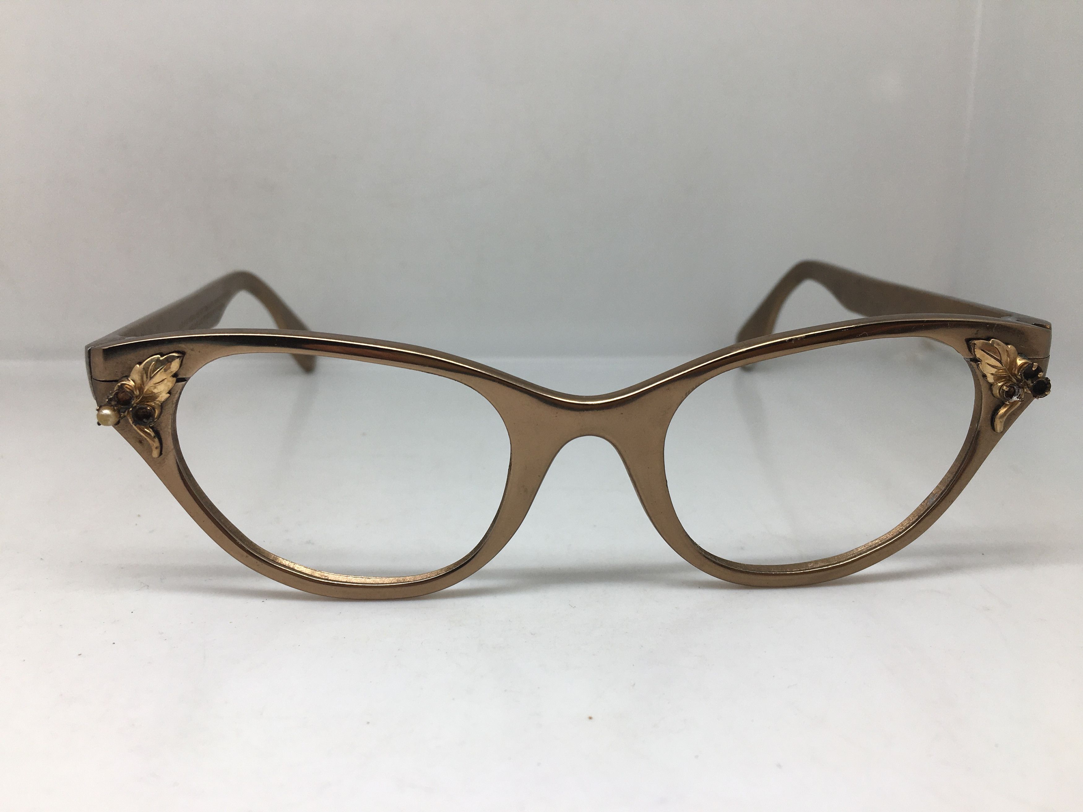 Vintage Vintage 50s TURA Woman Aluminum Brwon Cateye Eyeglasses Size ONE SIZE - 1 Thumbnail