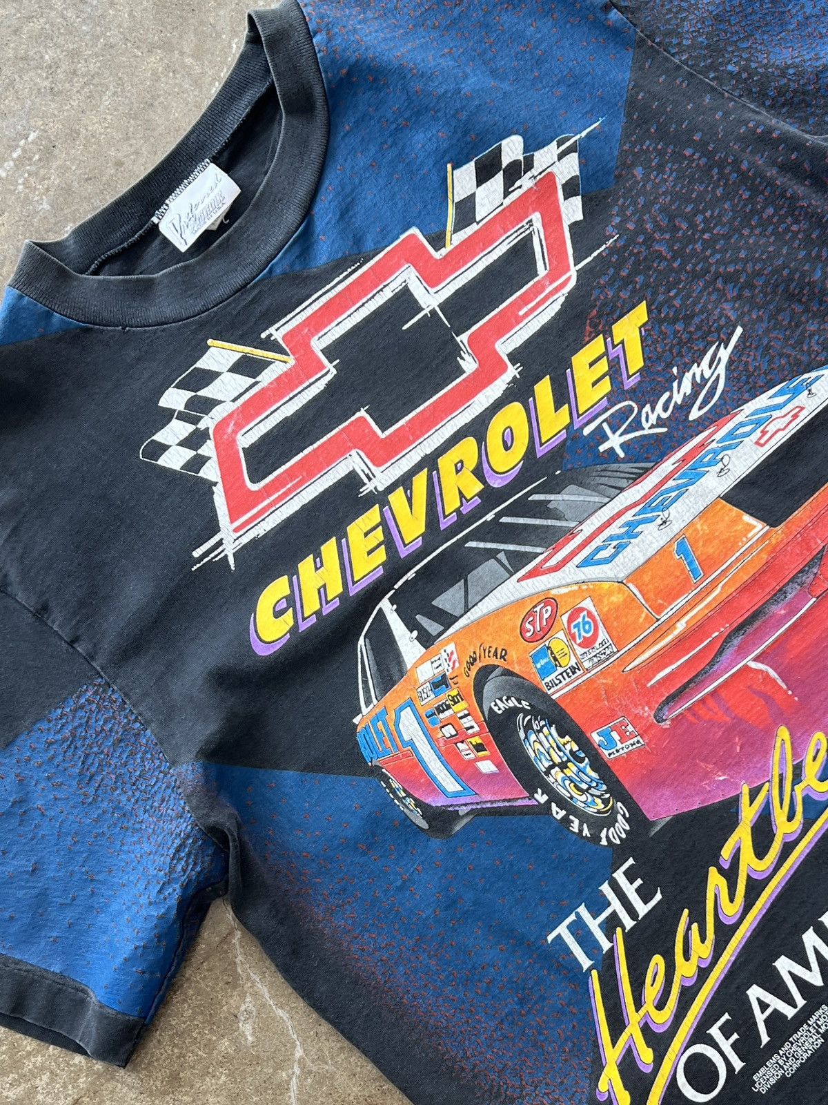 NASCAR Vintage 90s AOP Chevrolet The Heartbeat Built to Win Tee XL Size US XL / EU 56 / 4 - 1 Thumbnail