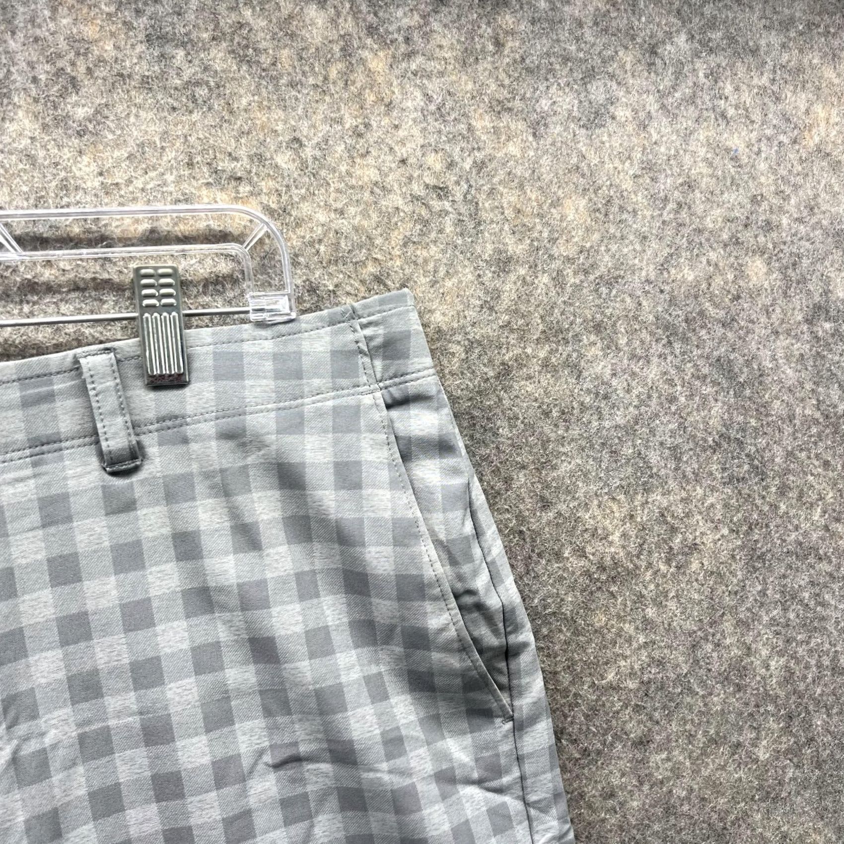 Vintage Jack Nicklaus Shorts Men 36 Gray Chino Flat Front Polyester Casual Vintage No Size US 36 / EU 52 - 4 Thumbnail