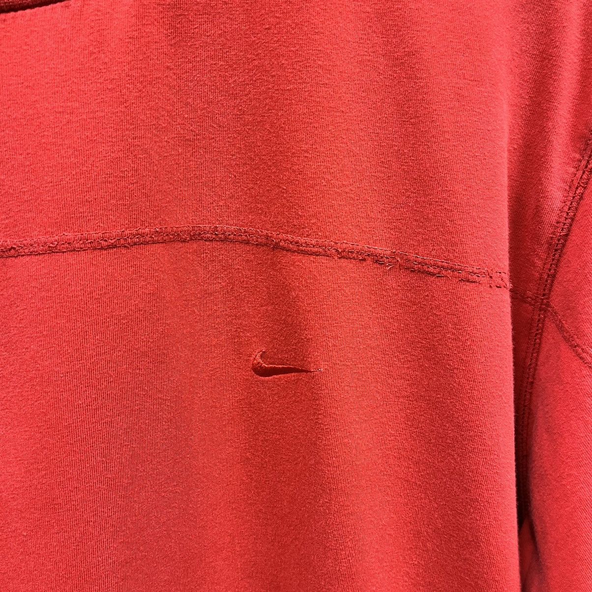Nike × Vintage Nike Vintage Y2K Gray Tag Monochrome Swoosh Logo T-Shirt 2XL Size US XXL / EU 58 / 5 - 2 Thumbnail