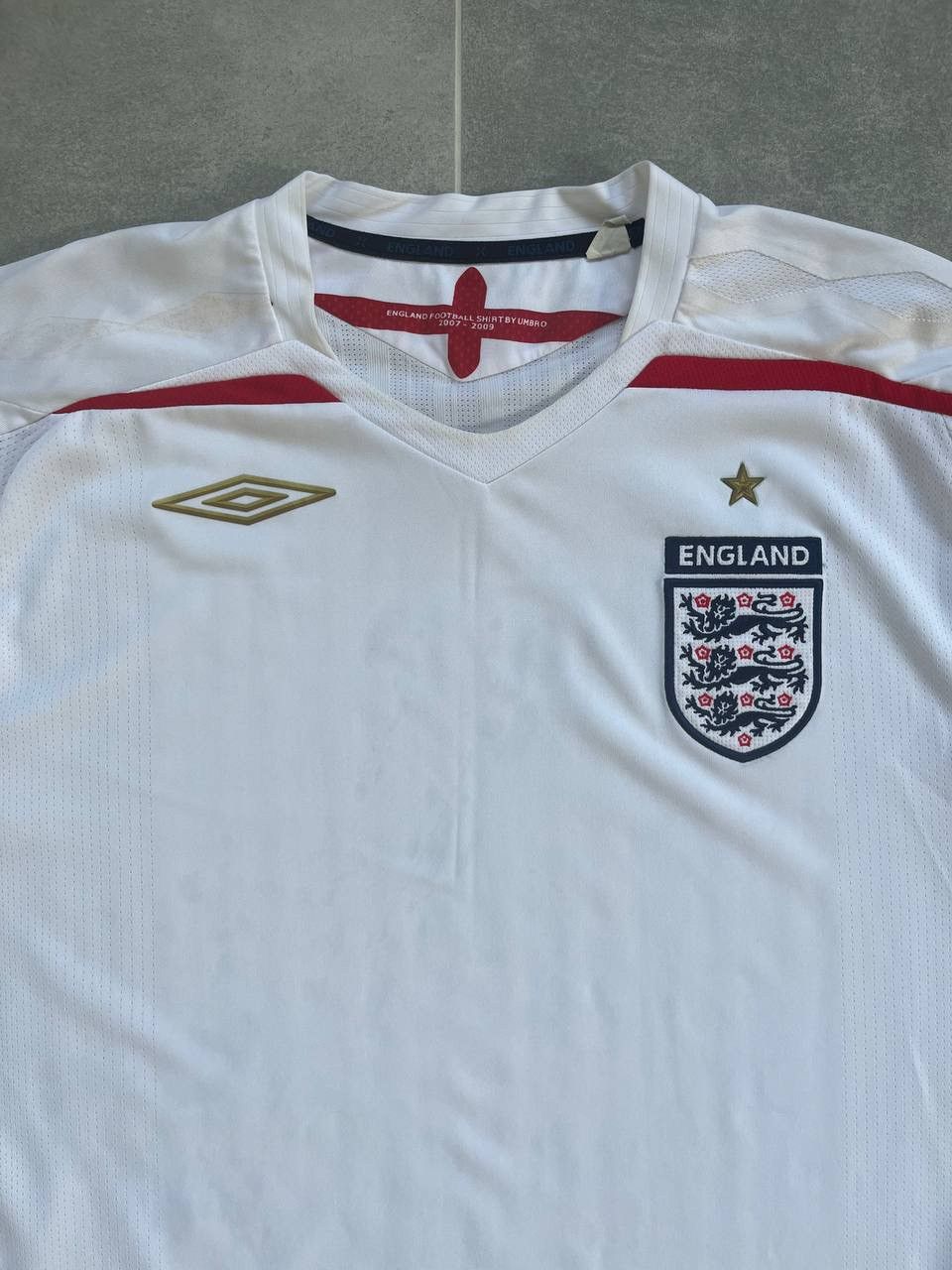 Umbro England Umbro 07-09 Home Kit Size US XL / EU 56 / 4 - 2 Thumbnail