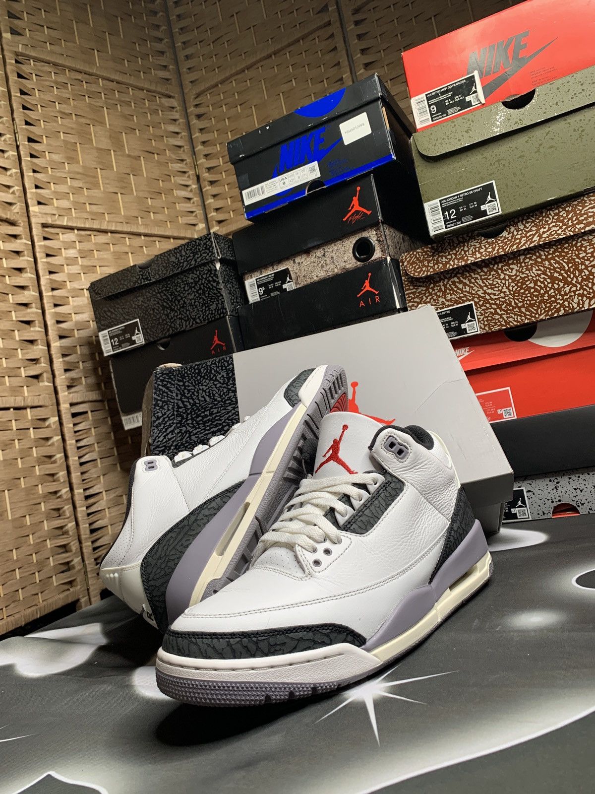 Nike Air Jordan 3 Retro Cement Grey Size US 10.5 / EU 43-44 - 1 Thumbnail