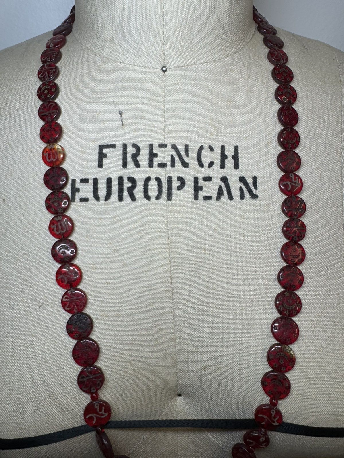 Vintage Vintage red glass Hajj beads Arabic Muslim double sided RARE Size ONE SIZE - 8 Thumbnail