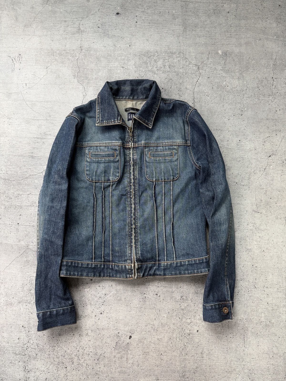 Gap Gap Denim Jacket Large Blue Classic 90s Trucker Western Size US 33 - 5 Thumbnail