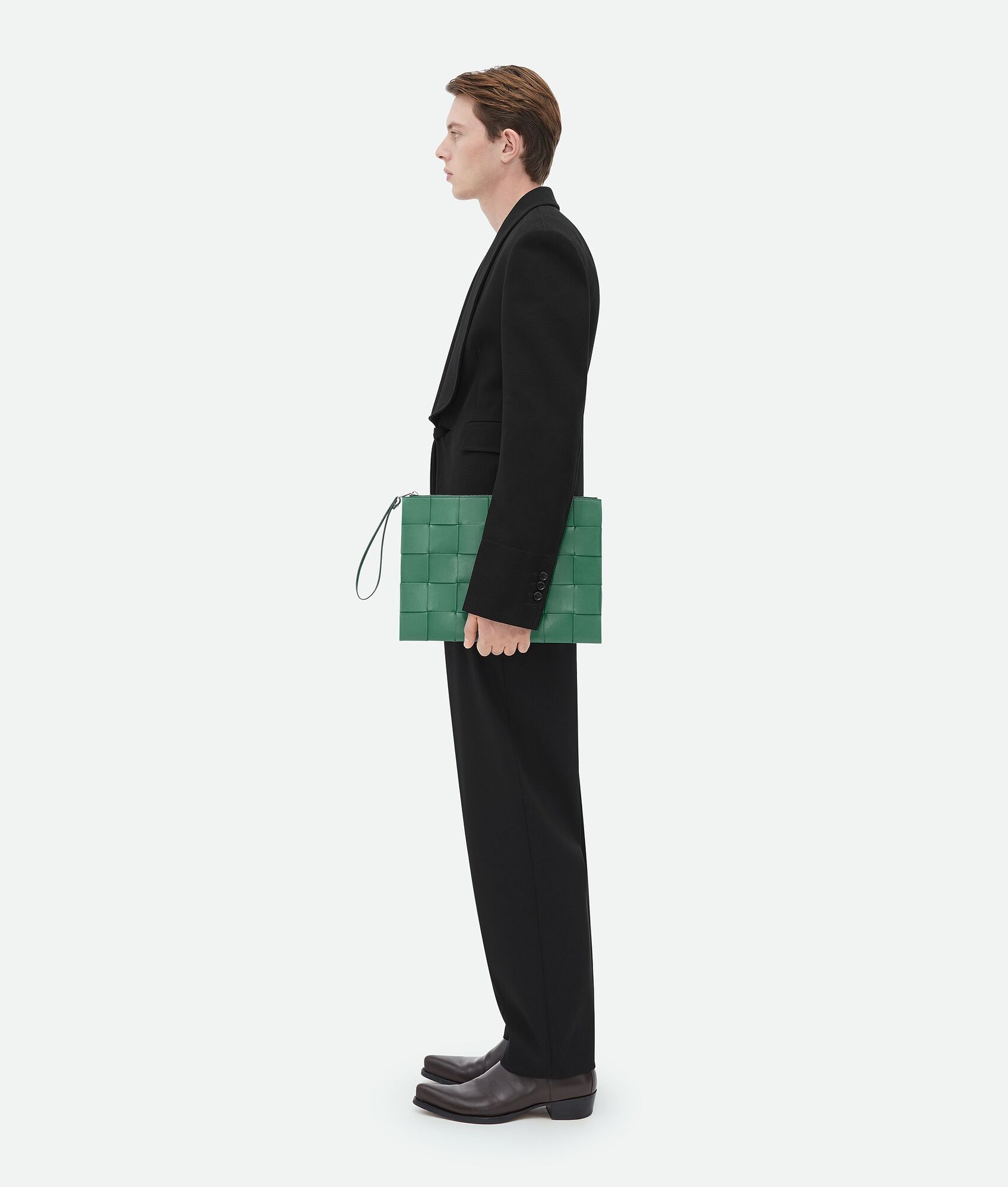 Bottega Veneta o1w1db10525 Size: OS / Large Cassette Pouch in Mermaid Green Size ONE SIZE - 4 Thumbnail
