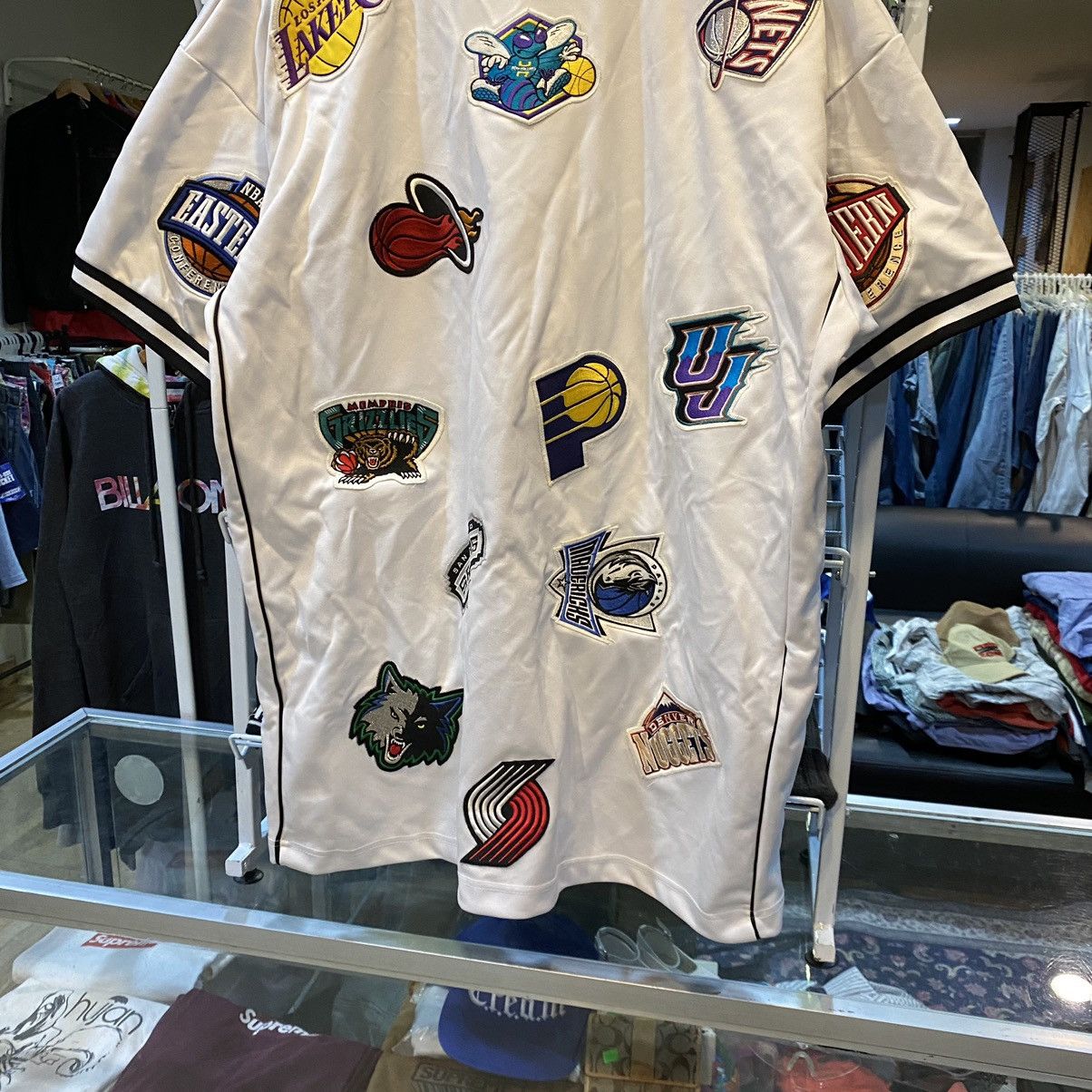 NBA × Vintage RARE🤯🤯Vintage NBA patchwork all over logo jerseys white Size US XXL / EU 58 / 5 - 10 Thumbnail