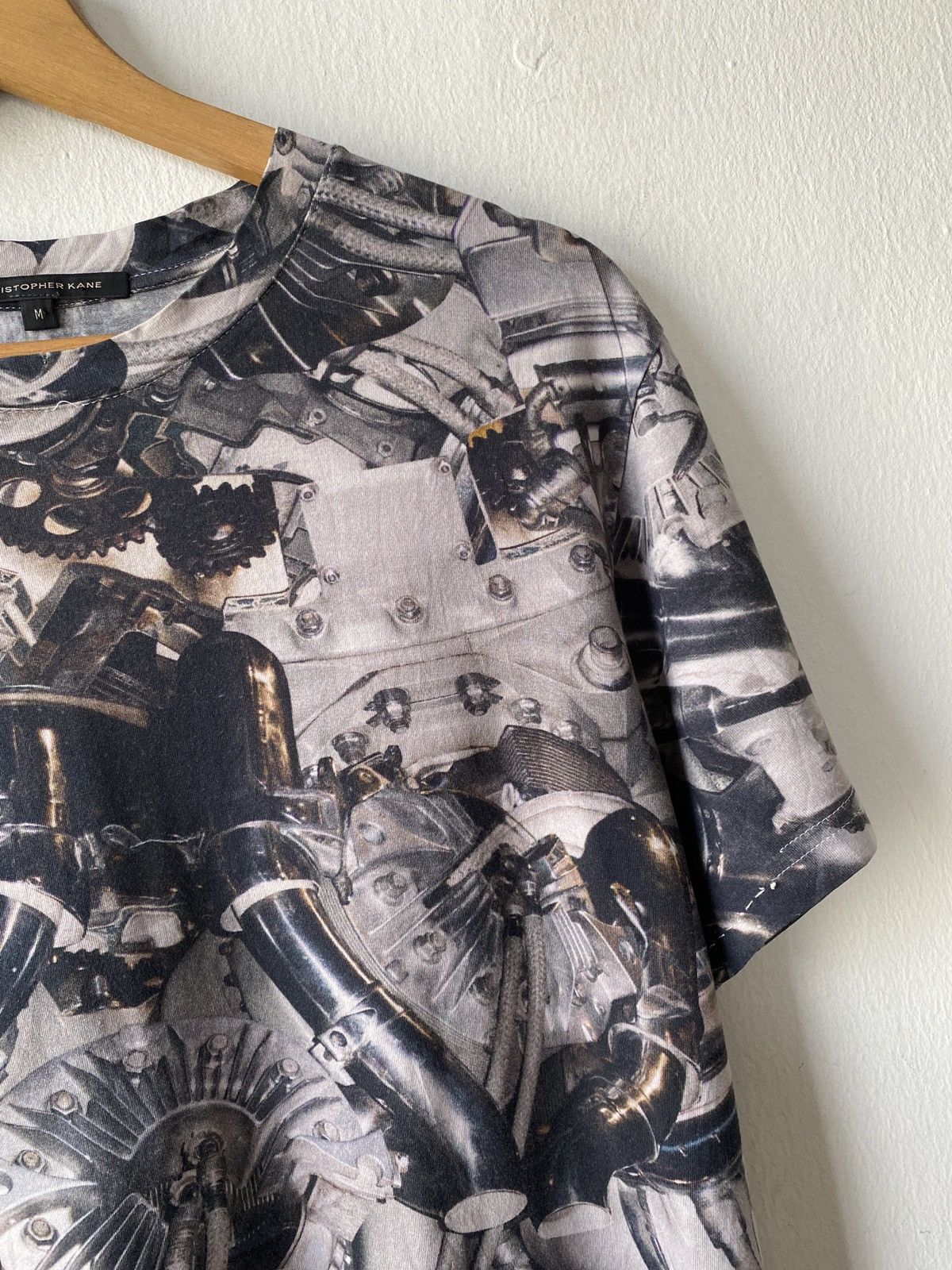 Christopher Kane Christopher Kane Engine Part Print Design Shirt Size US M / EU 48-50 / 2 - 7 Thumbnail