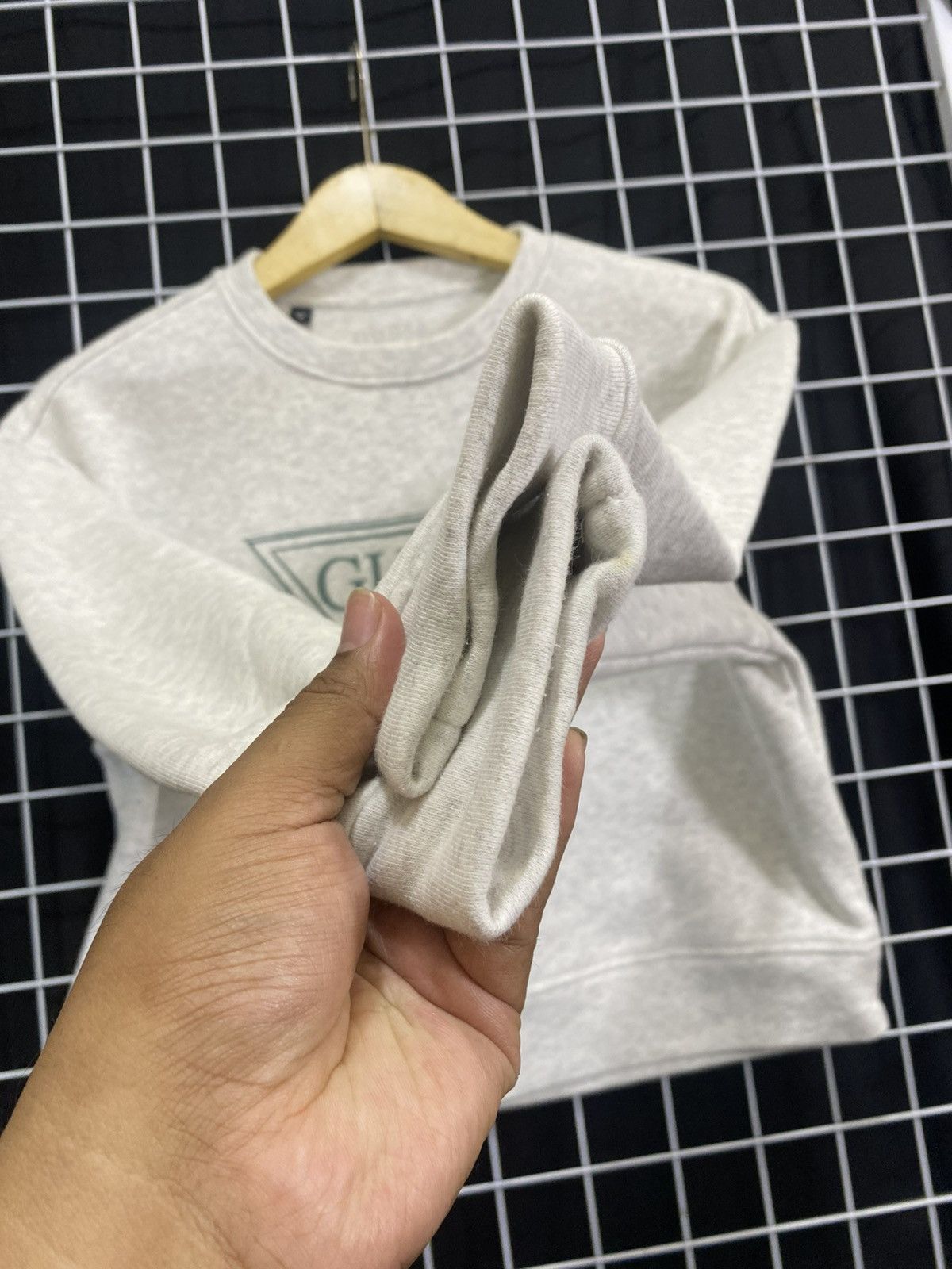 Guess GUESS CROPPED SWEATSHIRT Size XS / US 0-2 / IT 36-38 - 3 Thumbnail