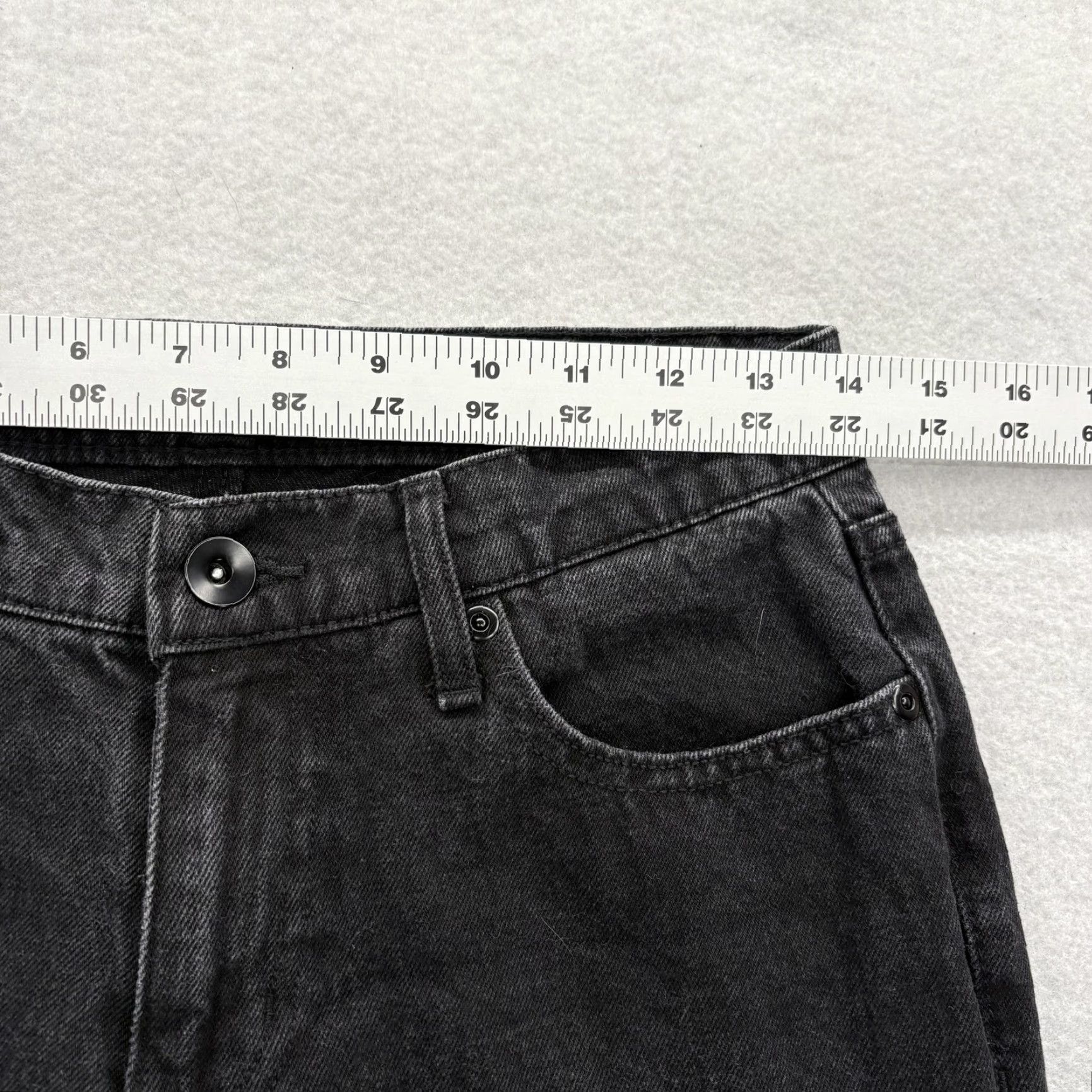 Hot Topic Hot Topic Jeans Mens 28x32 Black Dark Wash Relaxed Skull Patch Denim Gothic Punk Jeans Shirt, Pants, Pants? Size US 28 / EU 44 - 6 Thumbnail