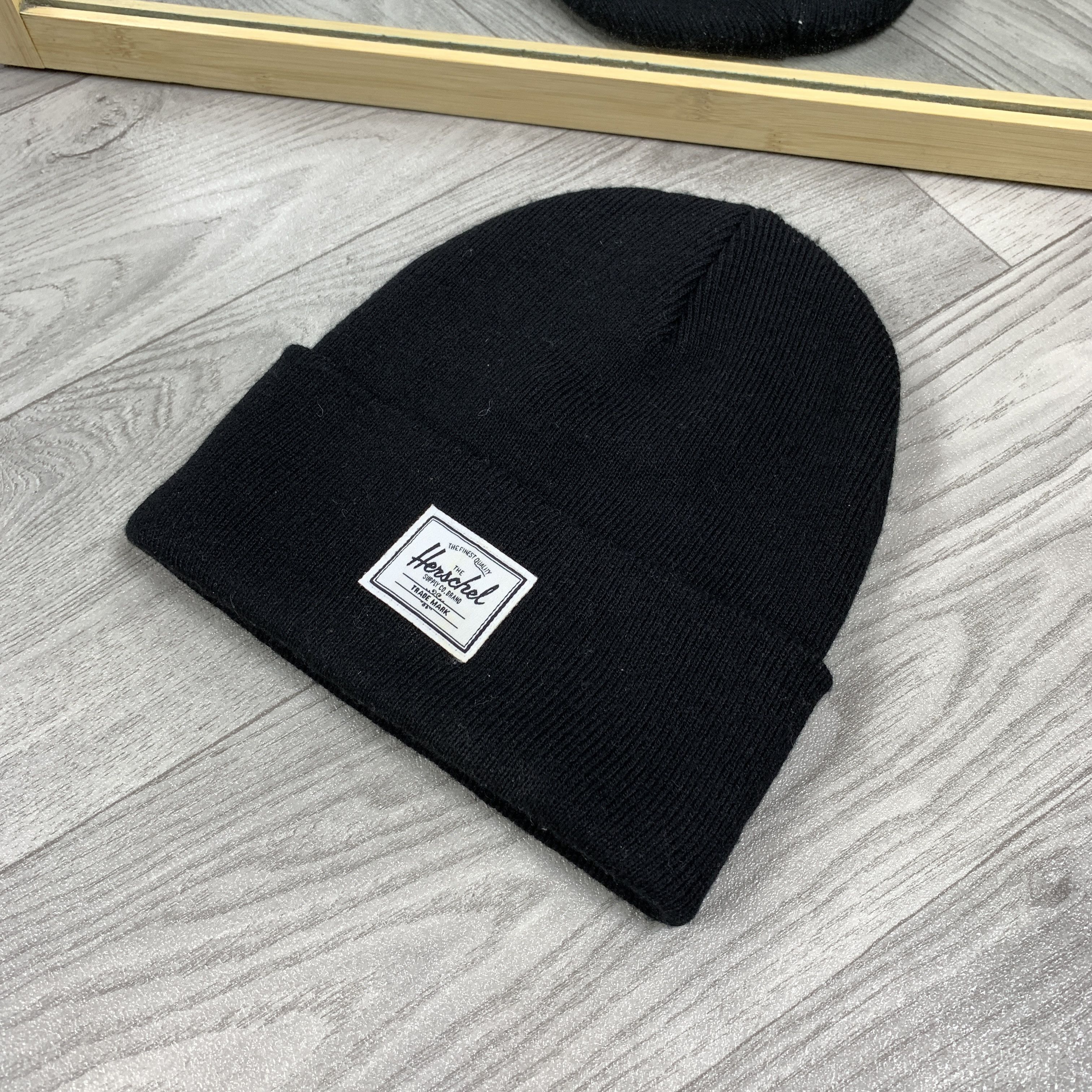 Herschel Supply Co. Vintage Herschel Supply Co. Icon Black Beanie Winter Hat Cap Size ONE SIZE - 9 Thumbnail