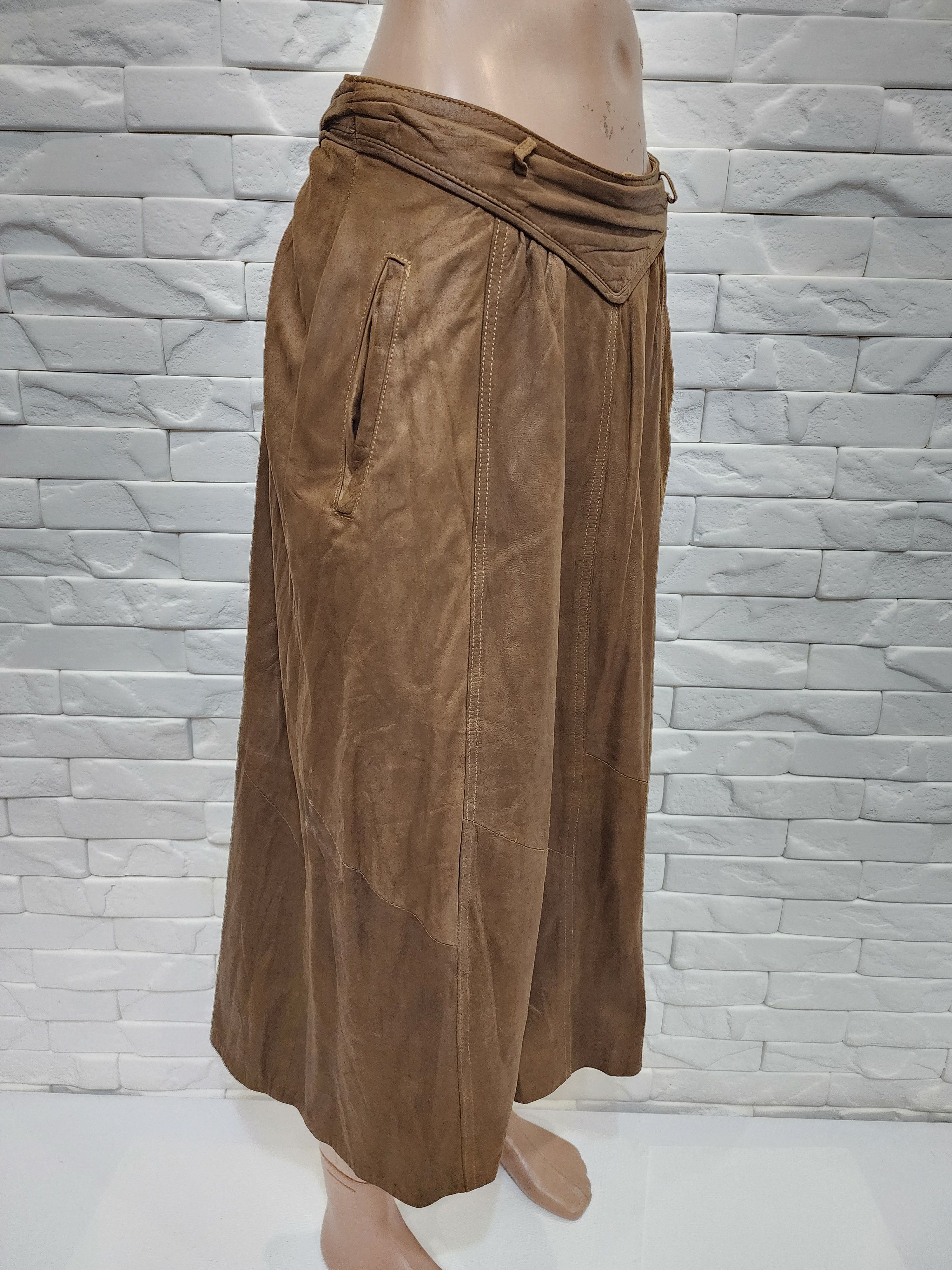 Genuine Leather Leather skirt made of thin leather. Size 28" / US 6 / IT 42 - 3 Thumbnail