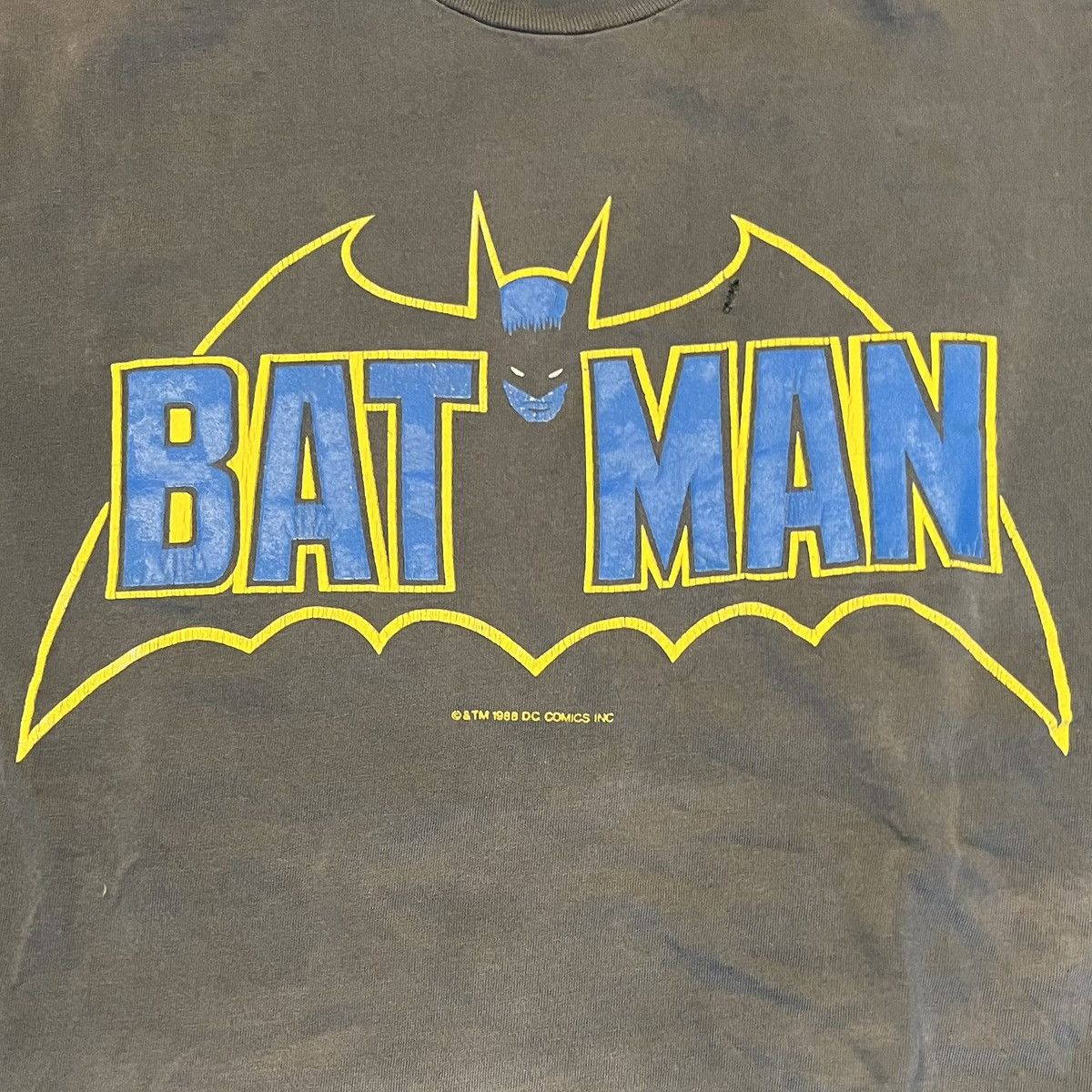 DC Comics × Vintage Vintage 1988 men’s Batman logo graphic-tee:highly desirable Size US M / EU 48-50 / 2 - 1 Thumbnail