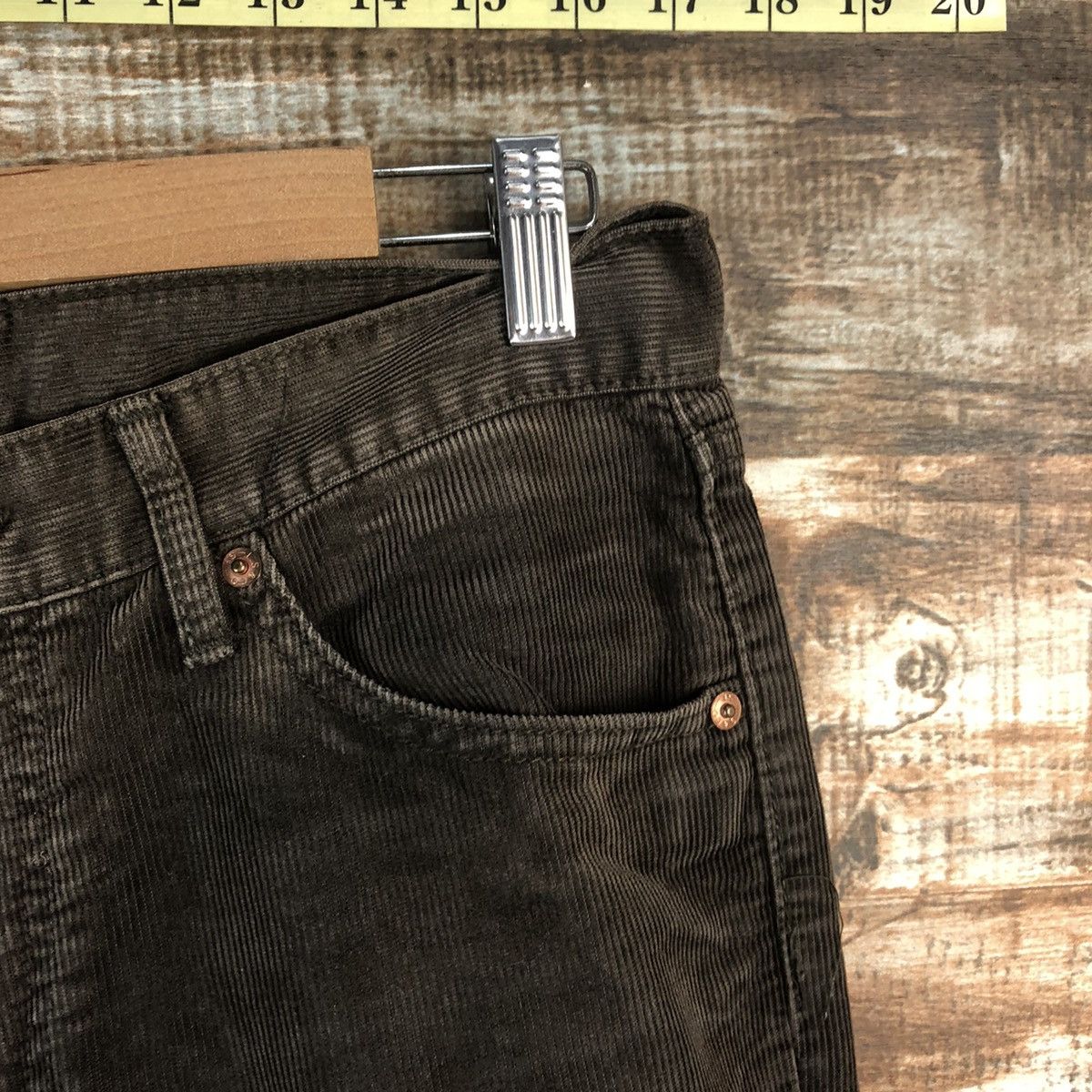 Levi's DLL Levis 702 Brown Corduroy cargo Pants #C012 Size US 31 - 8 Thumbnail