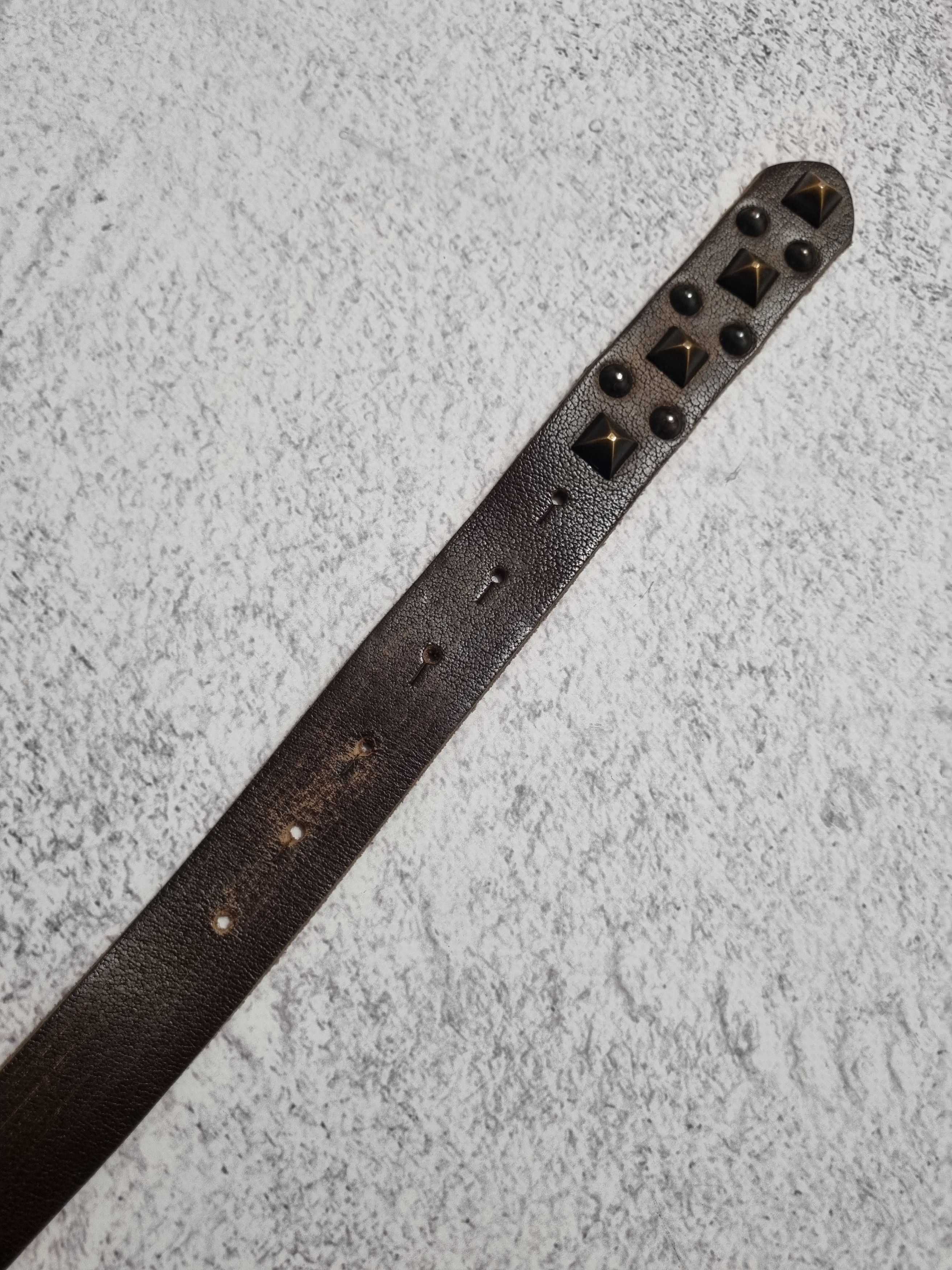 Vintage Vintage Dsquared Logo Leather Studded Belt Size ONE SIZE - 9 Thumbnail