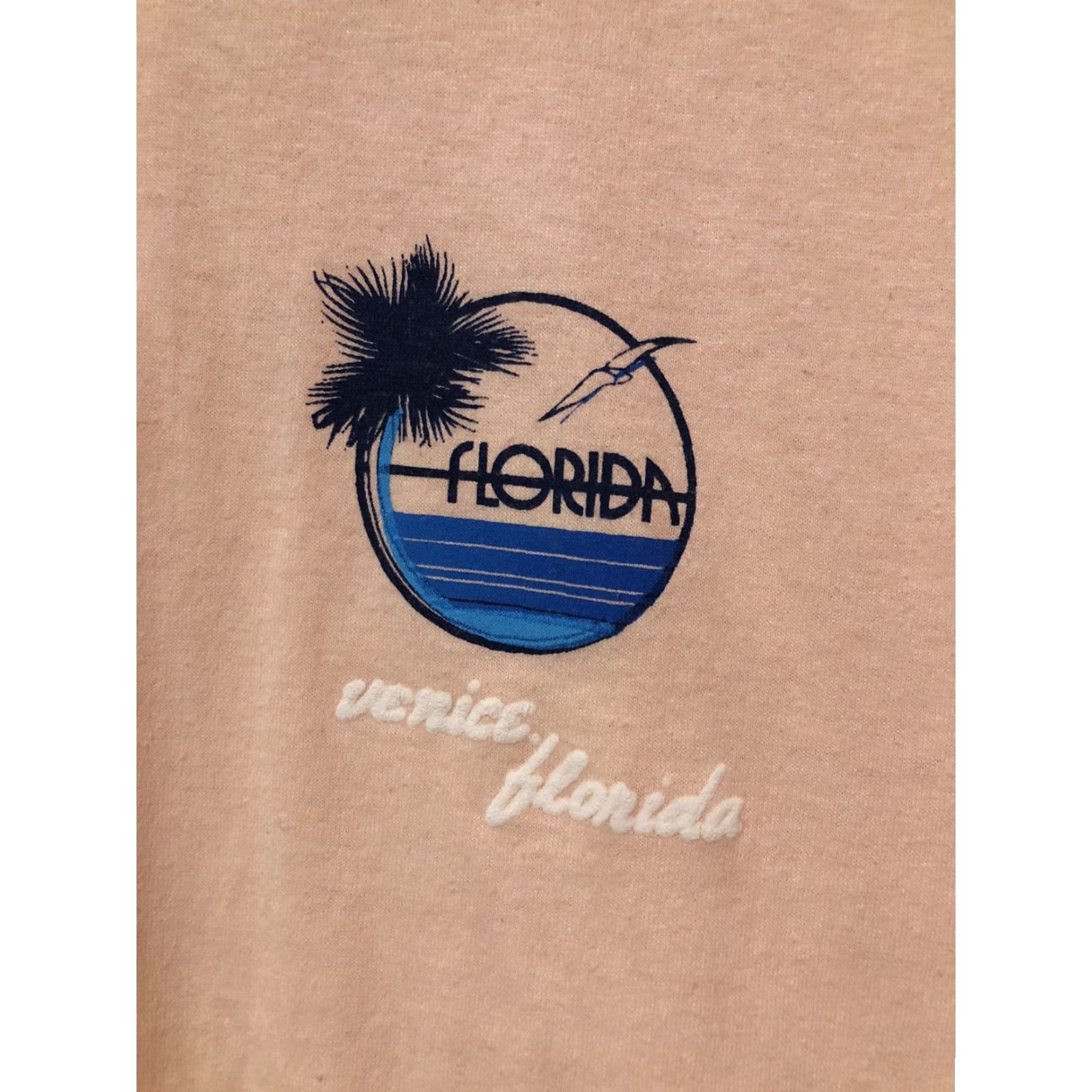 Hanes VINTAGE Florida Venice Beach T Shirt M 50/50 Peach 80s USA Hanes Mens Short Sleeve Crew Neck Size US M / EU 48-50 / 2 - 2 Thumbnail