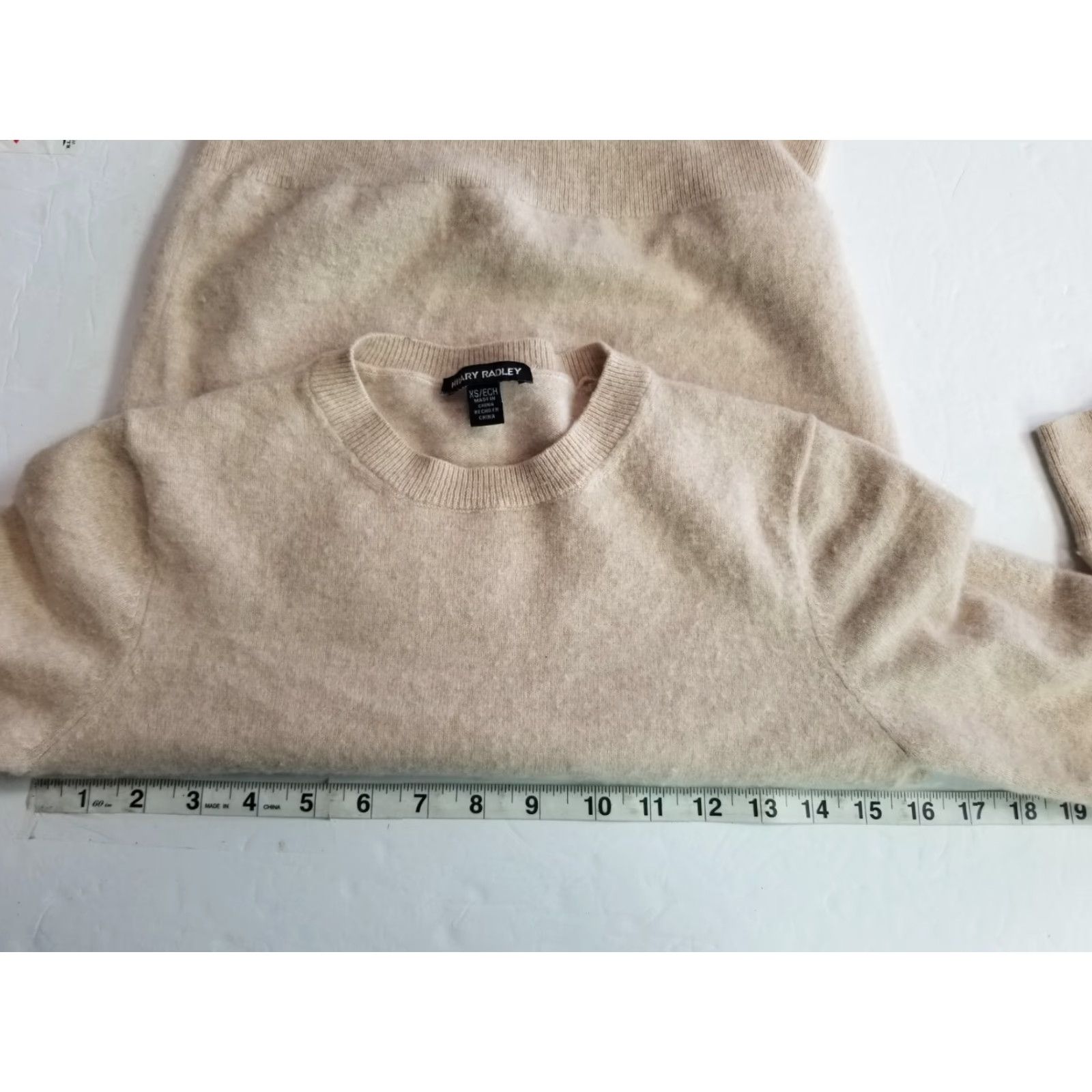 Vintage Hilary Radley Womens Sweater Beige Long Sleeve Crew Neck Cashmere Pullover XS Size XS / US 0-2 / IT 36-38 - 3 Thumbnail