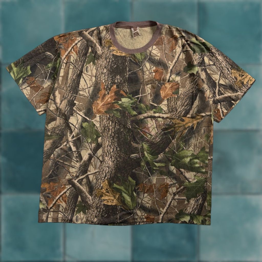 Vintage VINTAGE Ranger Shirt Mens 2XL Realtree Hardwoods Camo Hunting Outdoors USA Made Shirt Mens 2XL Green Camouflage 70s 80s 90s Outdoor Men Shirts Size US XXL / EU 58 / 5 - 1 Thumbnail