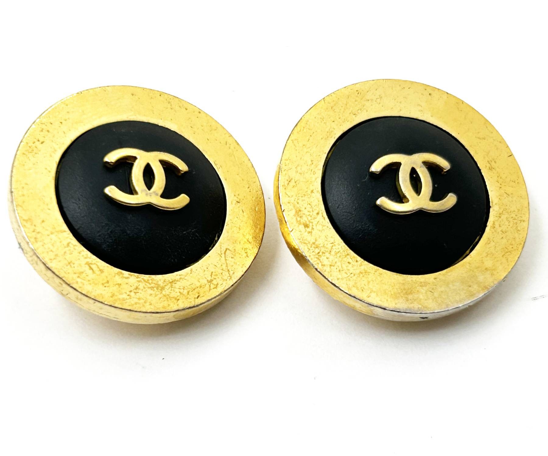 Chanel Chanel Gold Plated CC black Gold Rim Earrings Size ONE SIZE - 2 Thumbnail