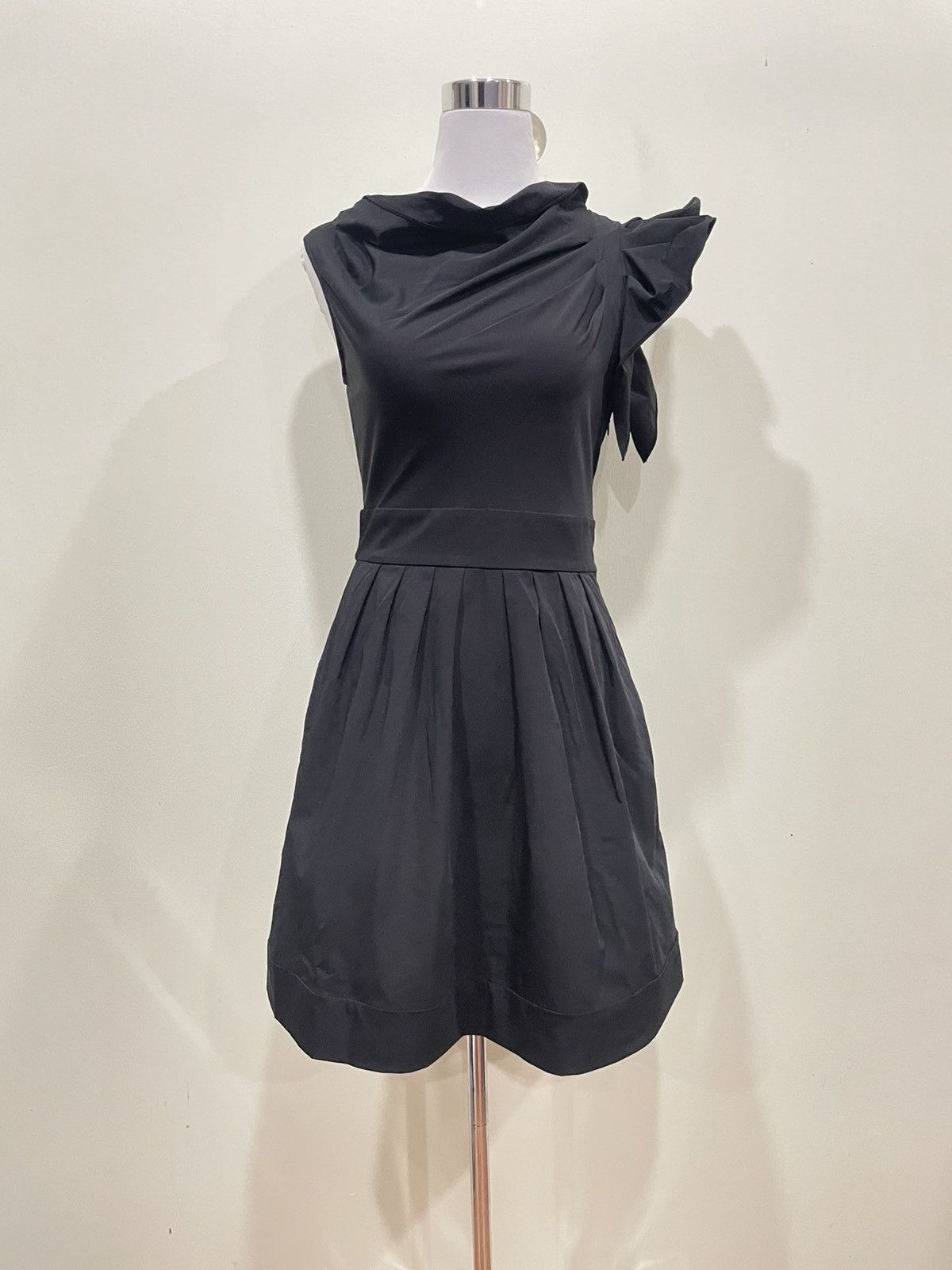 Diane von Furstenberg Diane von Furstenberg Black Dress Size S / US 4 / IT 40 - 1 Thumbnail