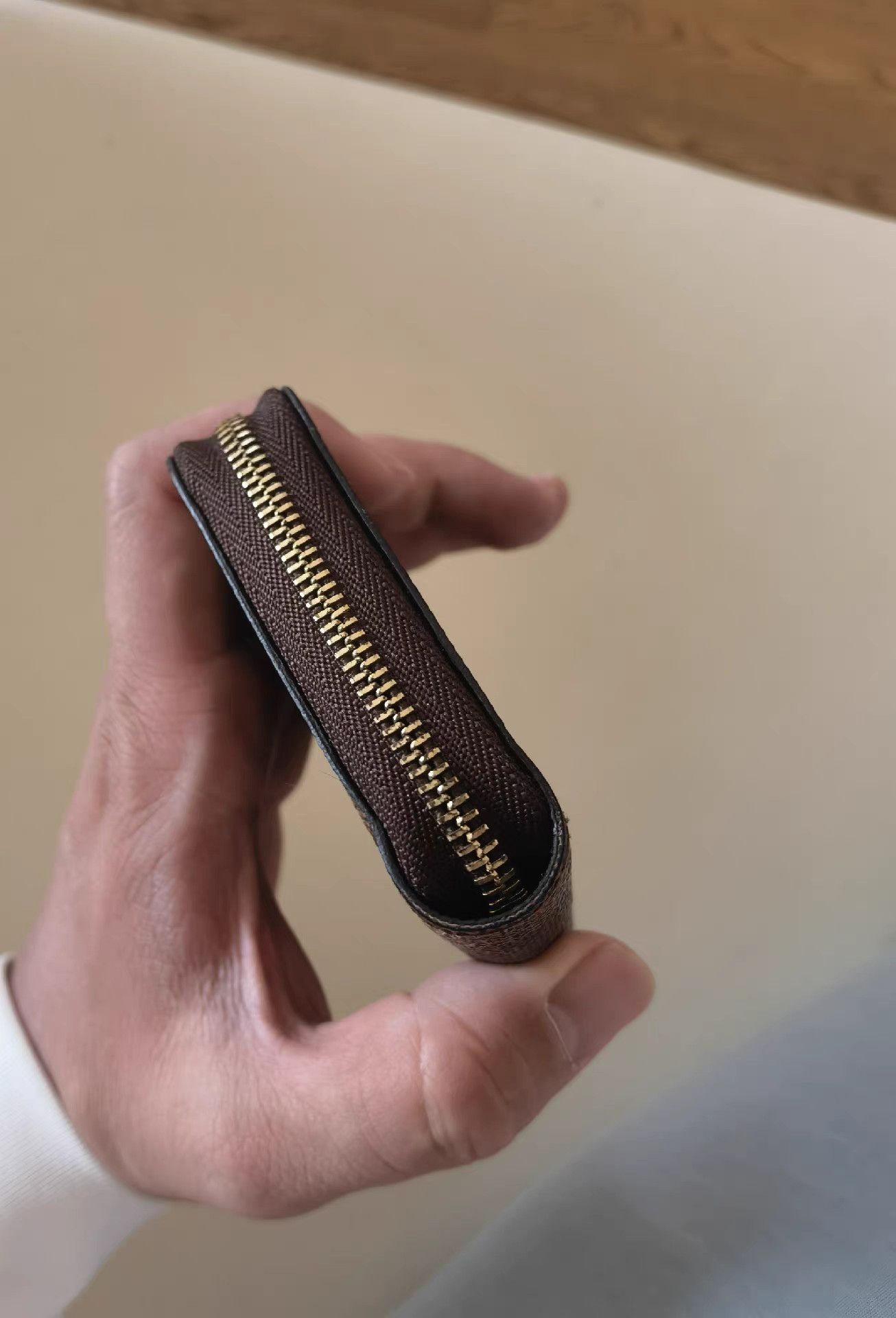 Louis Vuitton LV Card Holder K17 Size ONE SIZE - 4 Thumbnail