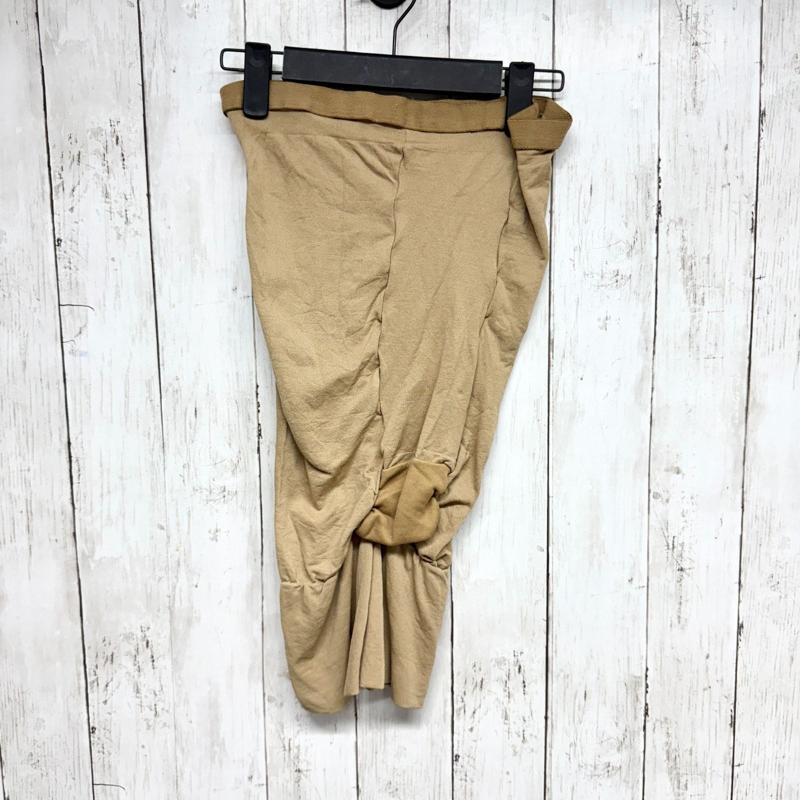 Spanx New Love Your Assets Shapewear Sz 3 Mid Thigh Shaper Shorts Size ONE SIZE - 2 Thumbnail