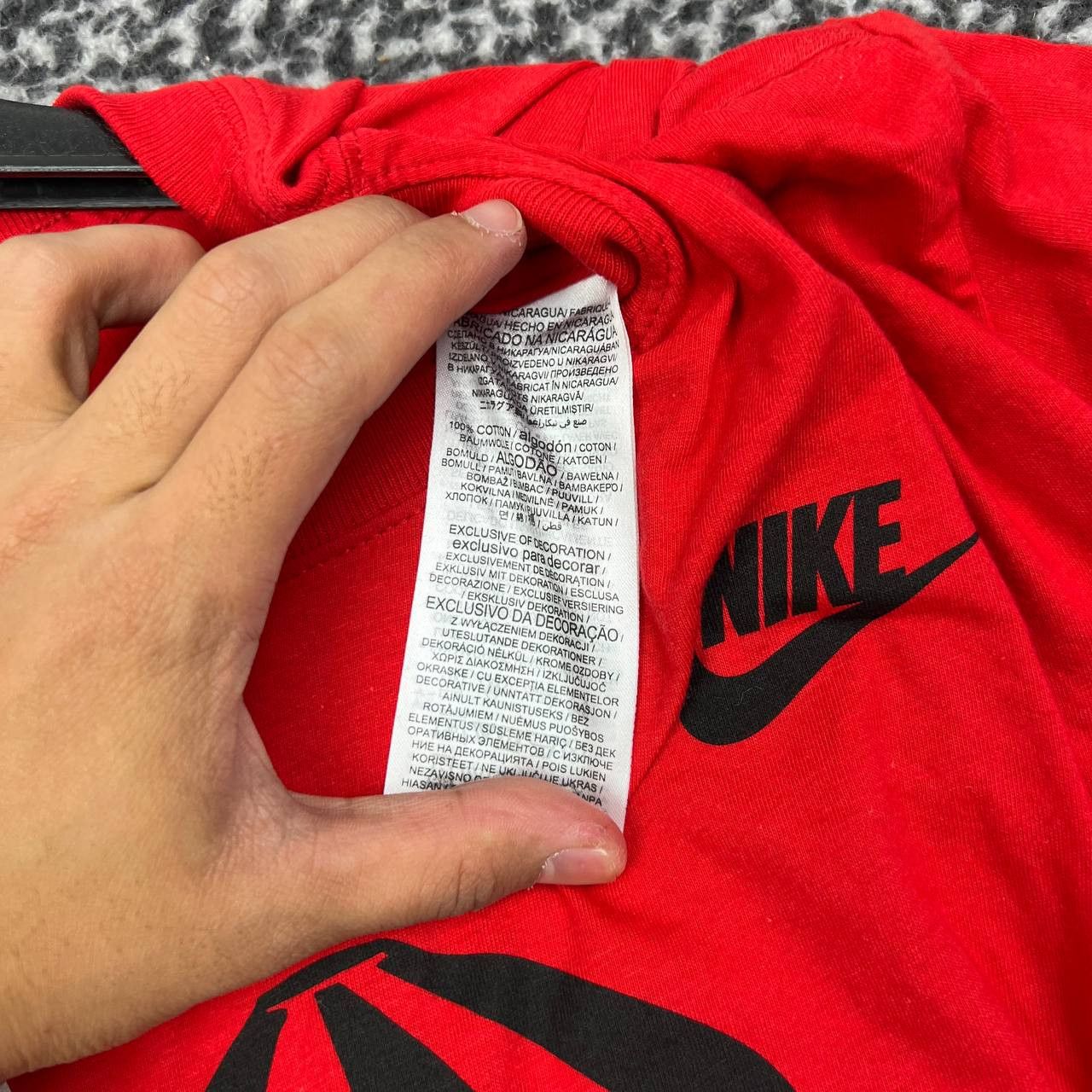 Nike Nike Shirt Men Large Red Georgia Bulldogs Short Sleeve Size US L / EU 52-54 / 3 - 6 Thumbnail