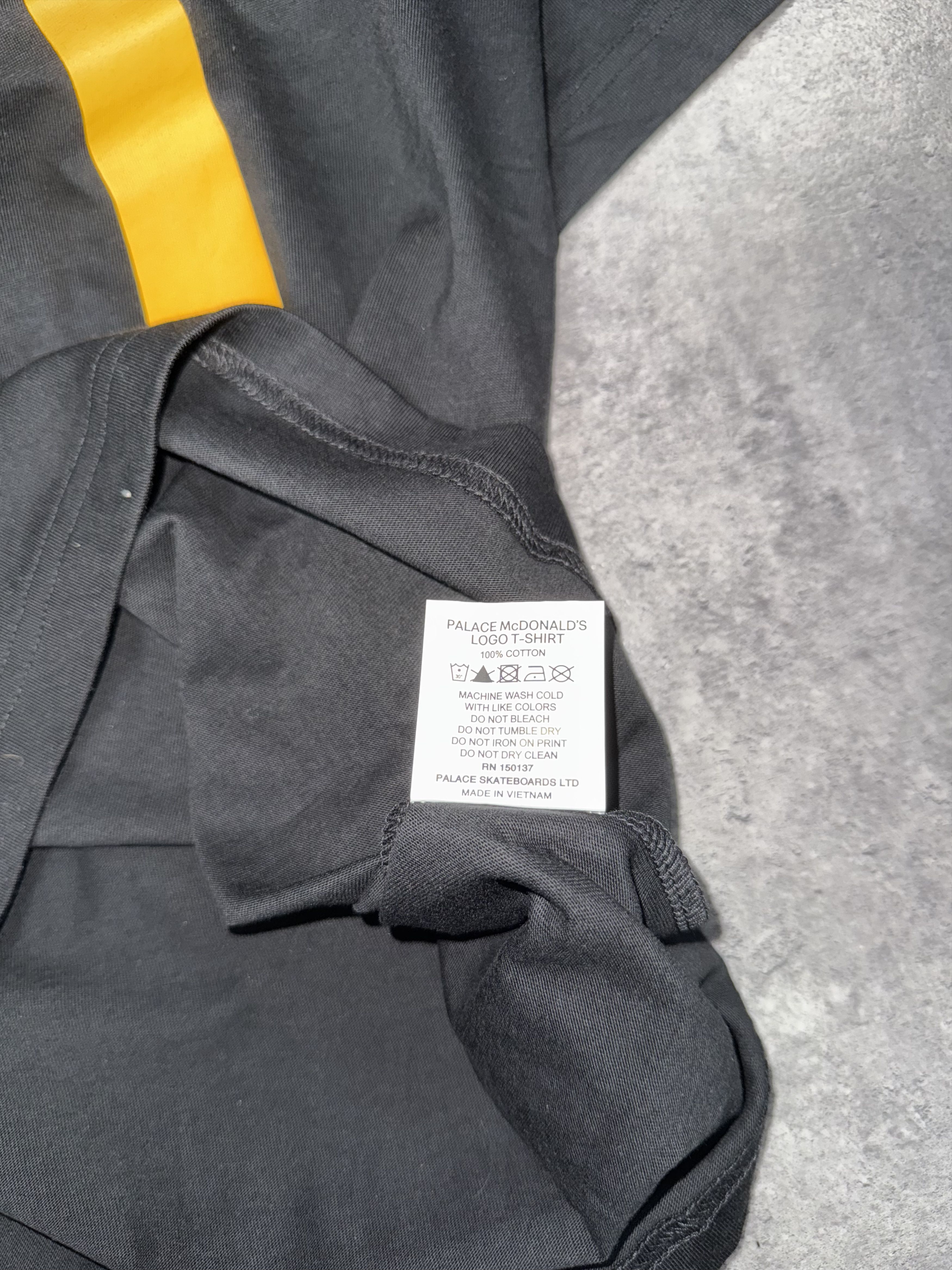 Palace Palace McDonalds swag boxy streetwear tee Size US L / EU 52-54 / 3 - 5 Thumbnail