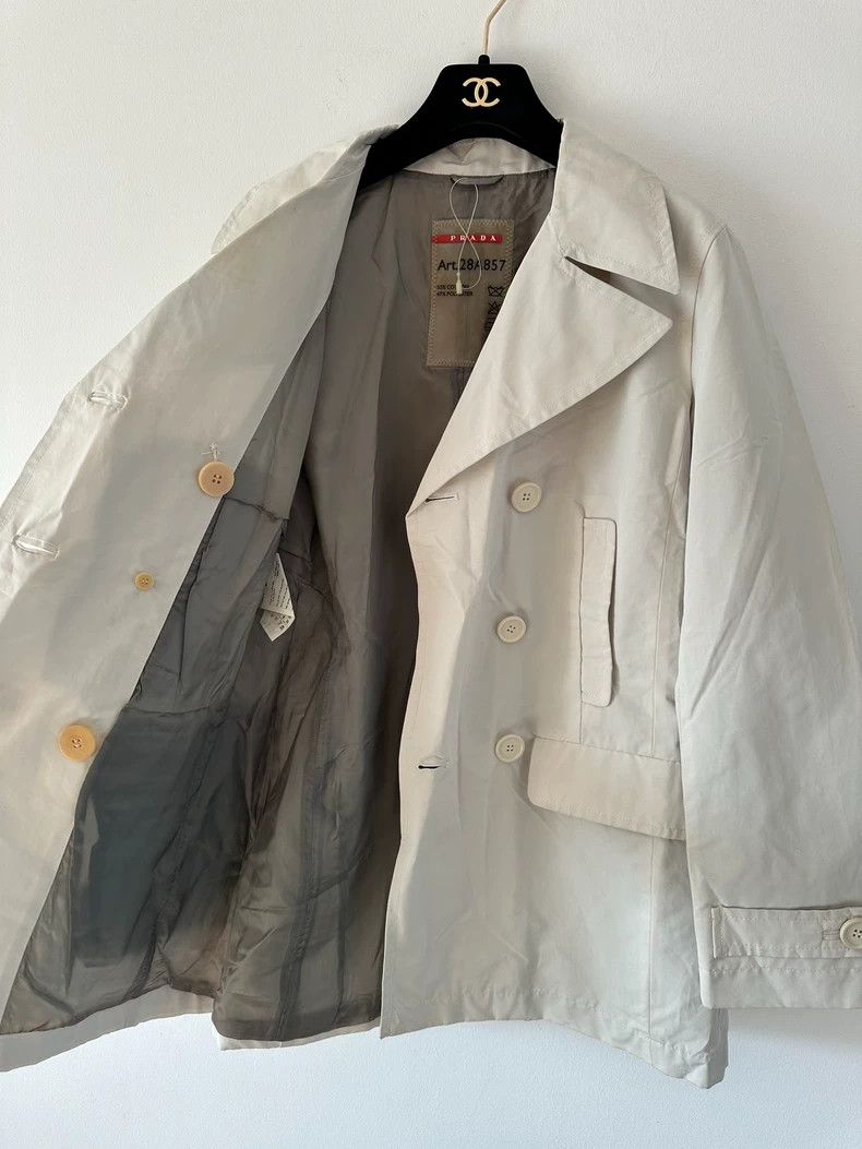 Prada Prada White double-stret women's jacket 2501-Nextarrow Size M / US 6-8 / IT 42-44 - 3 Thumbnail