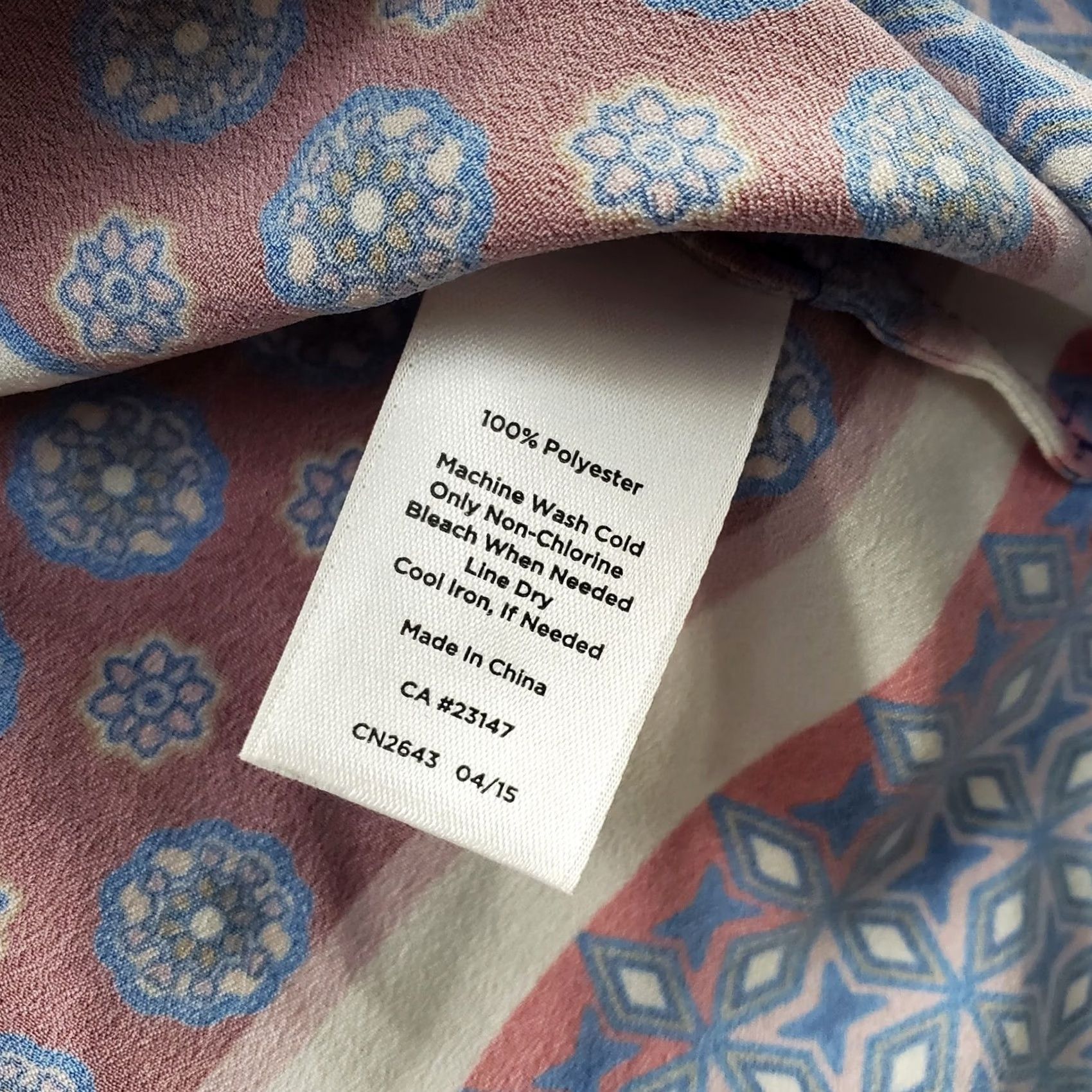 Talbots Talbots Blouse Womens Petite S Multicolor Geometric Side Slit Crew Neck Pullover Size S / US 4 / IT 40 - 6 Thumbnail