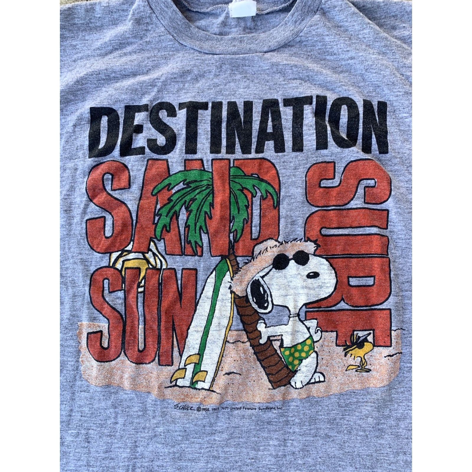 Vintage VINTAGE Artex Snoopy Woodstock Single Stitch T-Shirt Gray Sand Surf Beach Beachwear Mens L Size US L / EU 52-54 / 3 - 7 Thumbnail