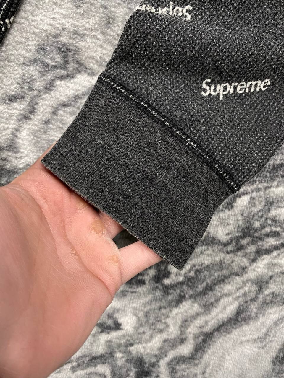 Supreme Supreme Hanes Collab Thermal Crew Long Sleeve Monogram Size US L / EU 52-54 / 3 - 3 Thumbnail