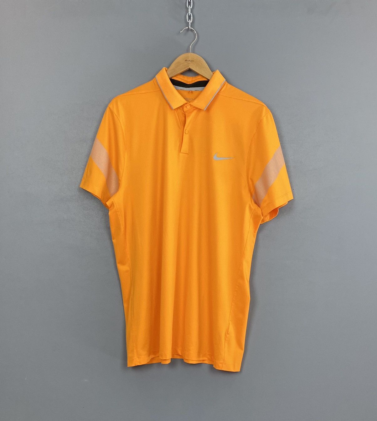Other Vintage Nike Golf Dri-Fit Modern Fit Polo Shirt Swoosh Hype Size US XL / EU 56 / 4 - 1 Thumbnail