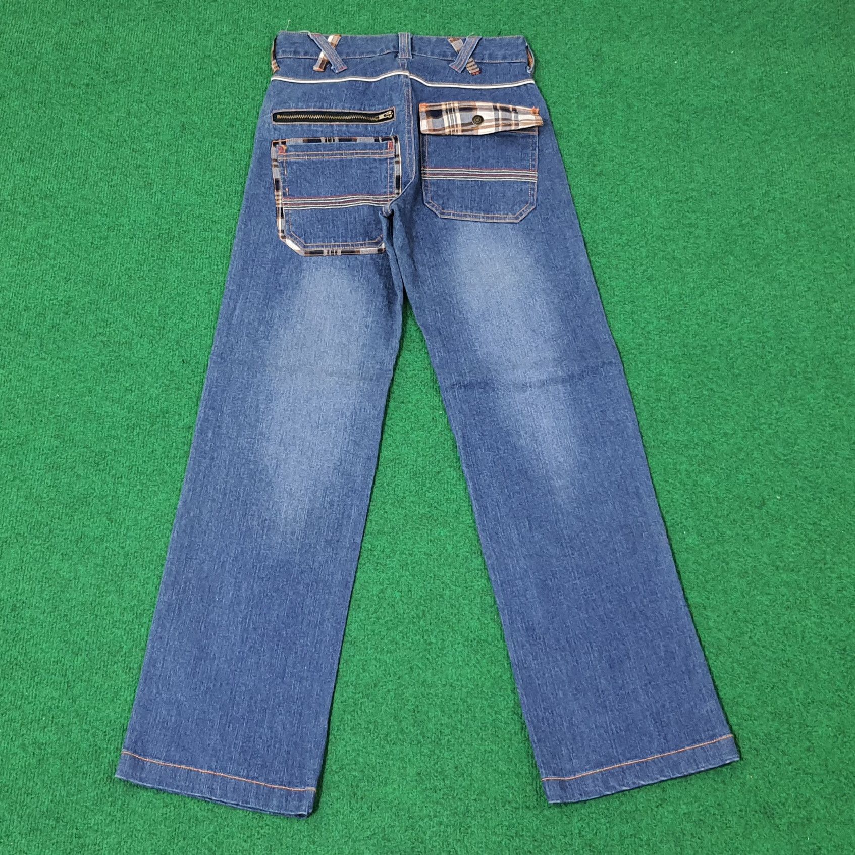 Vintage Vintage XYZ Skull Custom Logo Streetwear Style Jeans Size US 26 / EU 42 - 3 Thumbnail