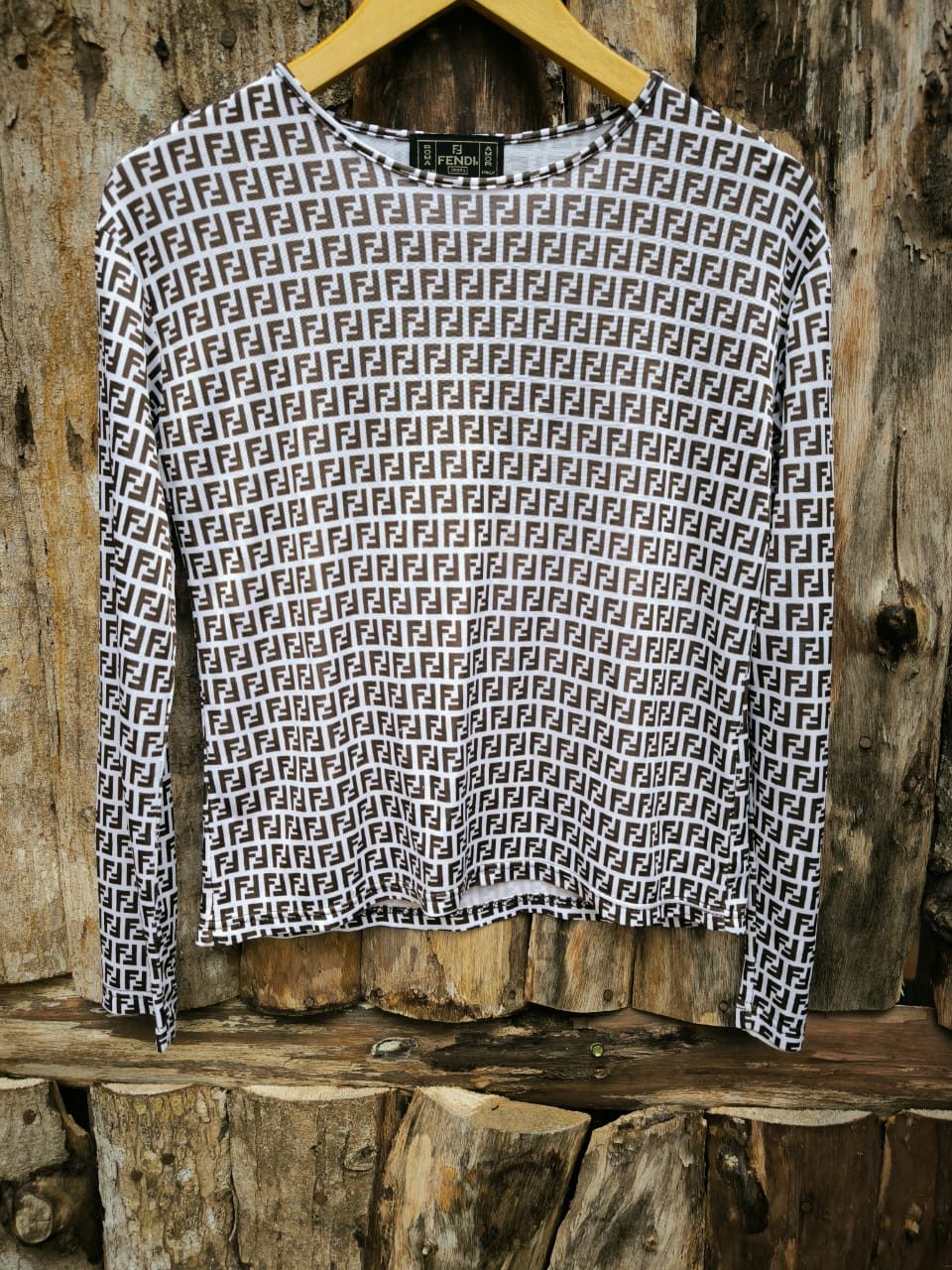 Fendi Sweater Fendi Hologram Size M / US 6-8 / IT 42-44 - 1 Thumbnail
