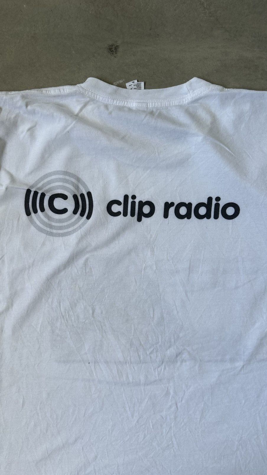 Vintage VINTAGE CLIP RADIO JOHN CZERWINSKI TEE Size US XL / EU 56 / 4 - 7 Thumbnail
