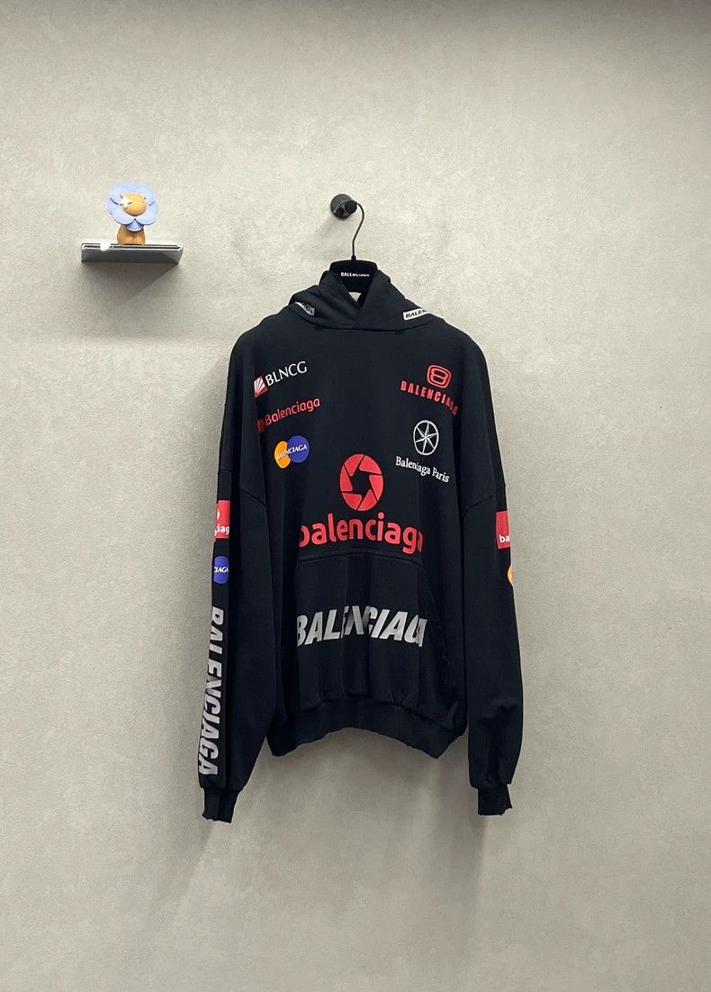 Balenciaga Balenciaga Multi-element printed hooded sweater Size US S / EU 44-46 / 1 - 2 Thumbnail