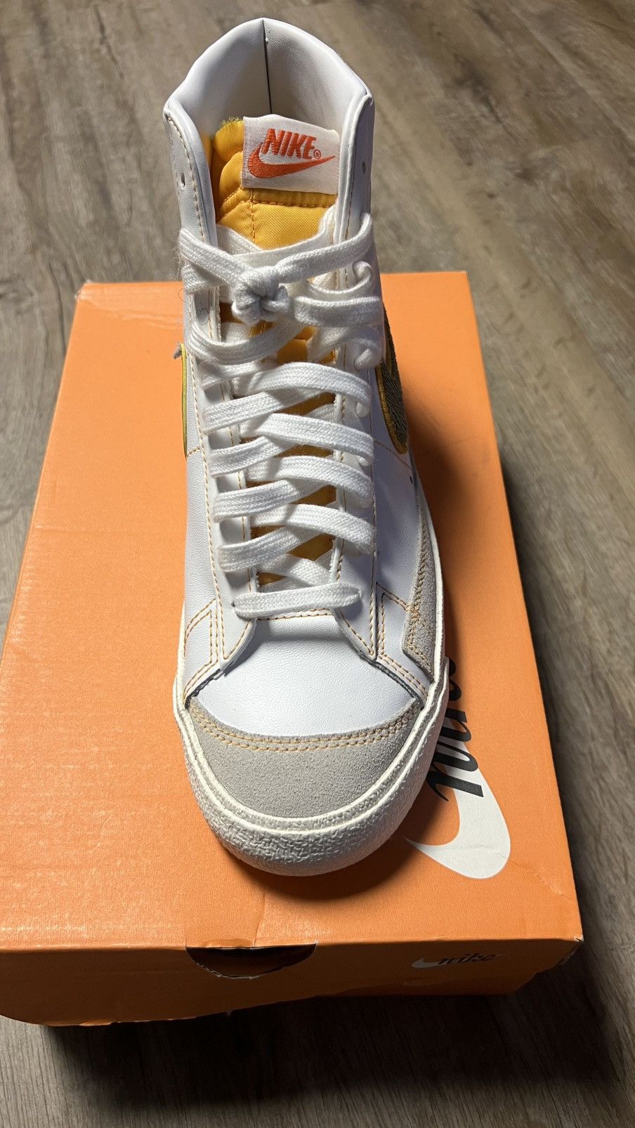 Nike Nike Blazer Mid '77 Size US 9.5 / EU 42-43 - 4 Thumbnail