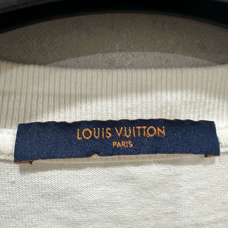 Louis Vuitton Louis Vuitton Letter logo printed short sleeve Size US XL / EU 56 / 4 - 4 Thumbnail